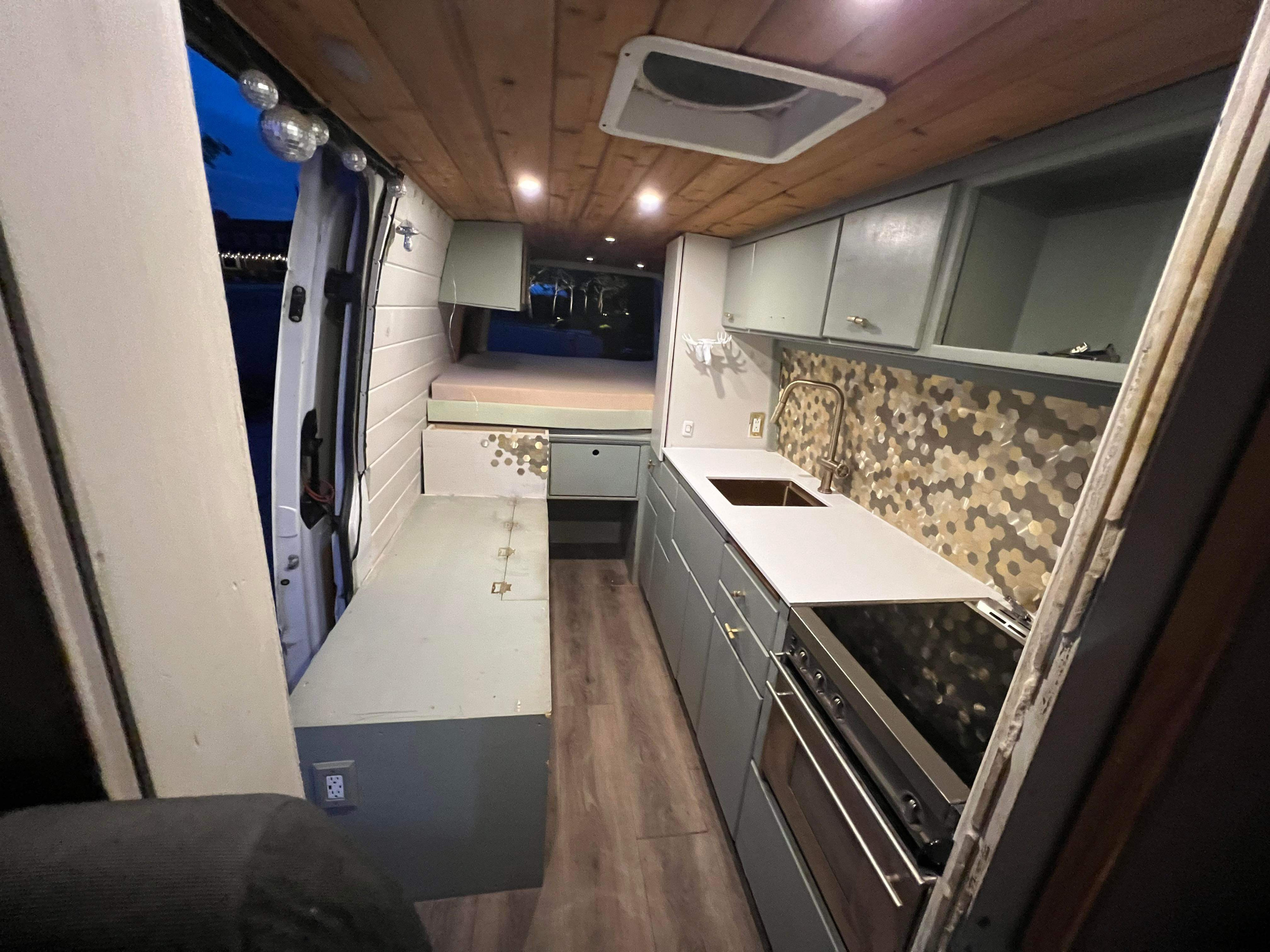 Camper van RV Rental 