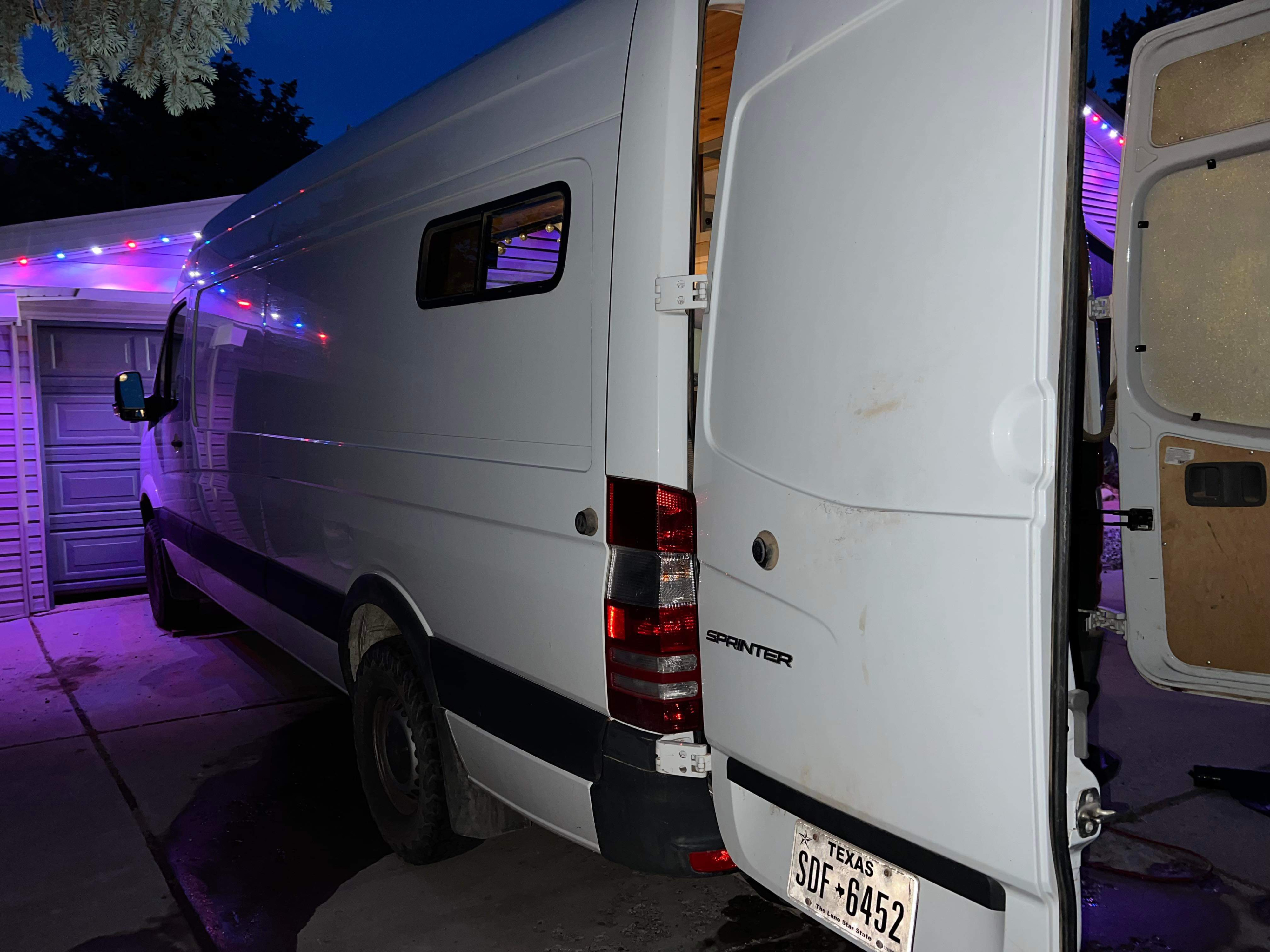 Camper van RV Rental 