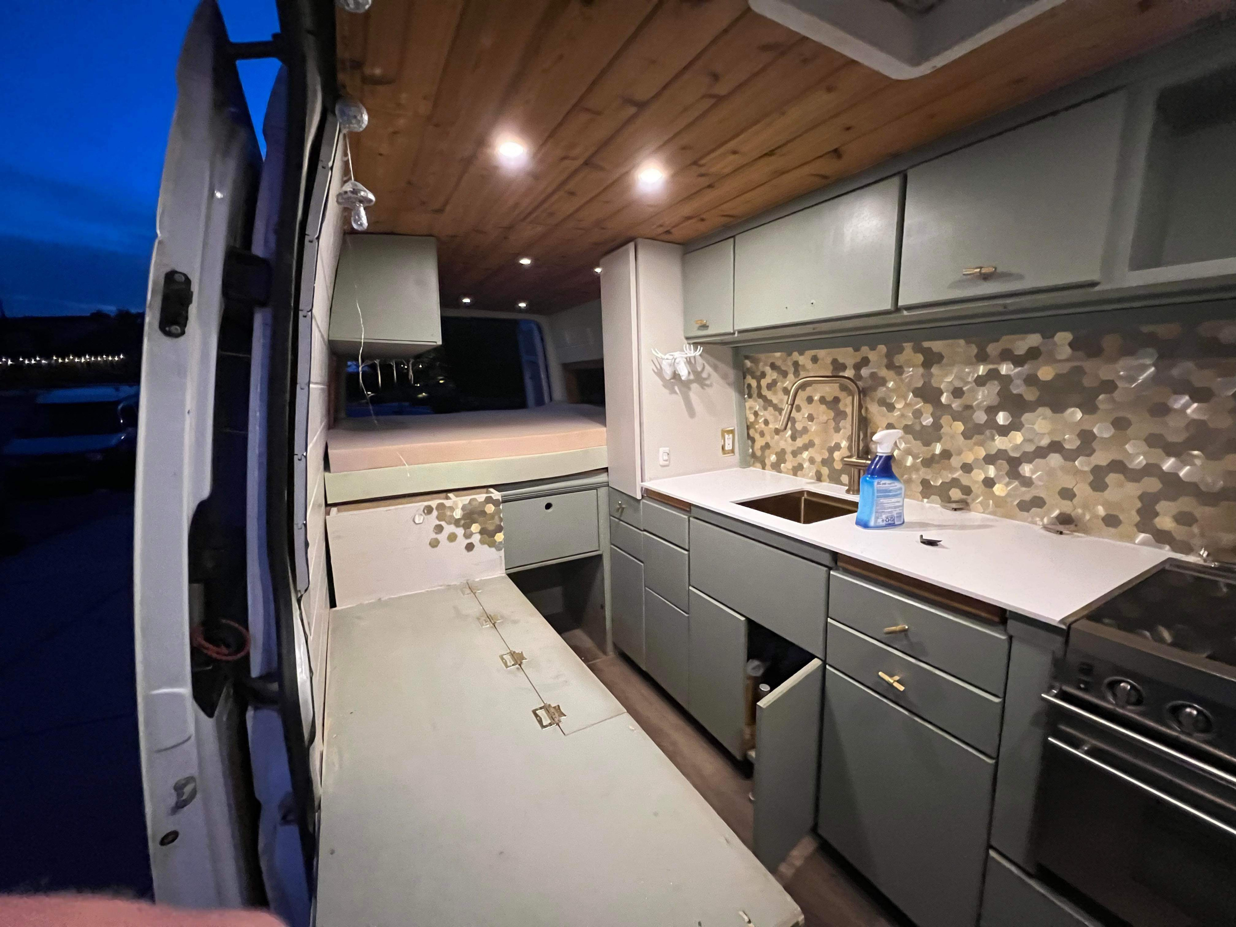 Camper van RV Rental 
