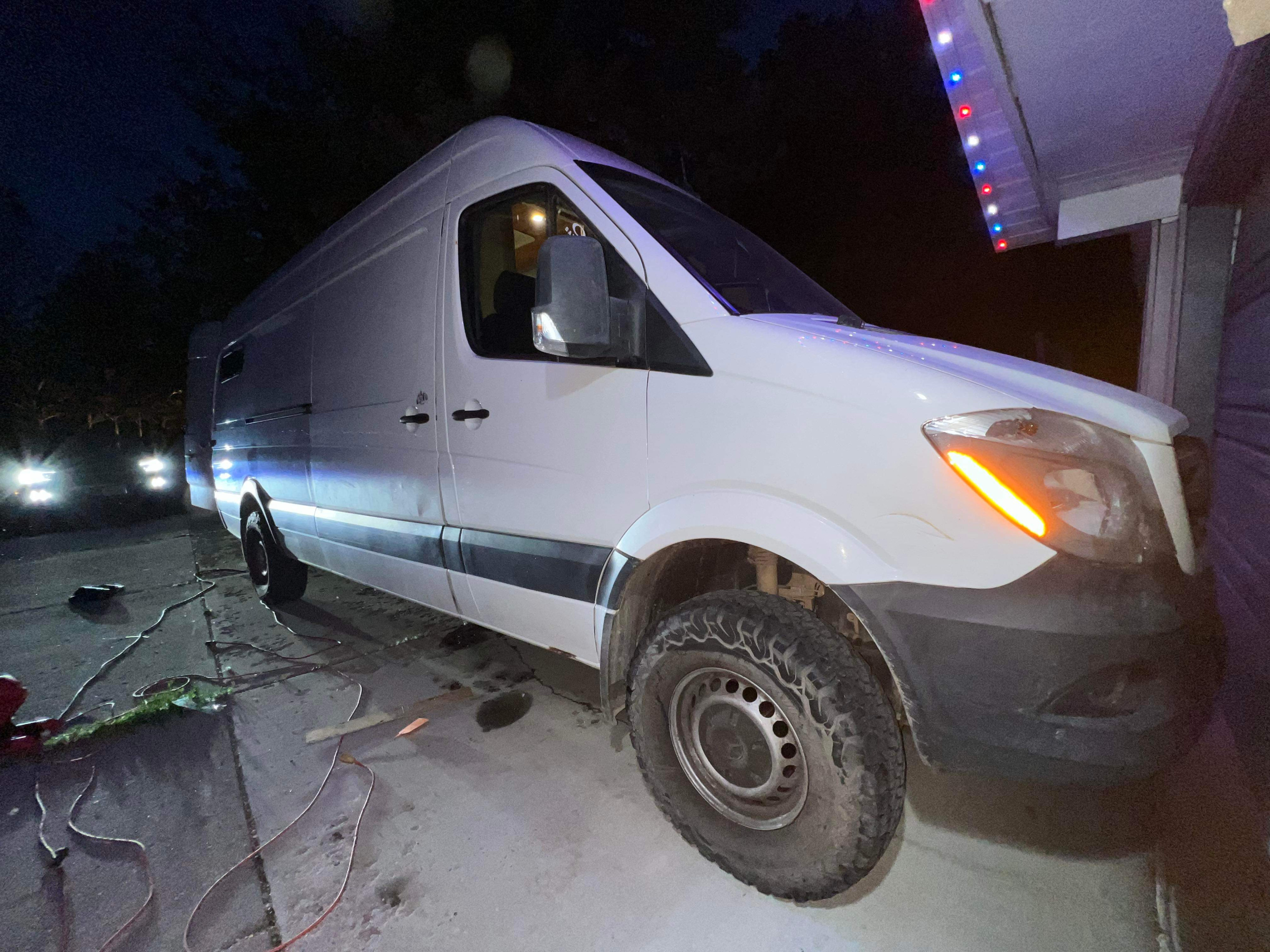 Camper van RV Rental 