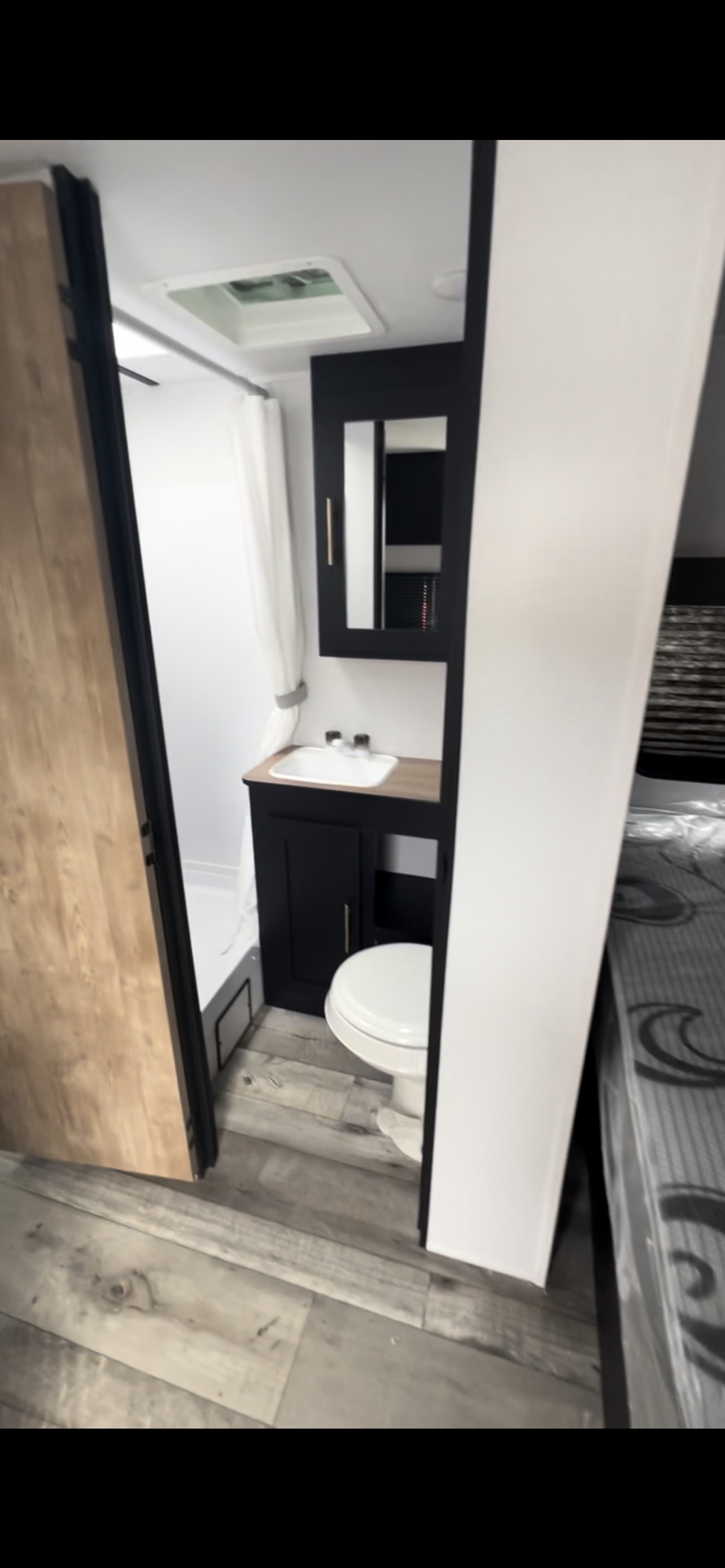 Travel trailer RV Rental 