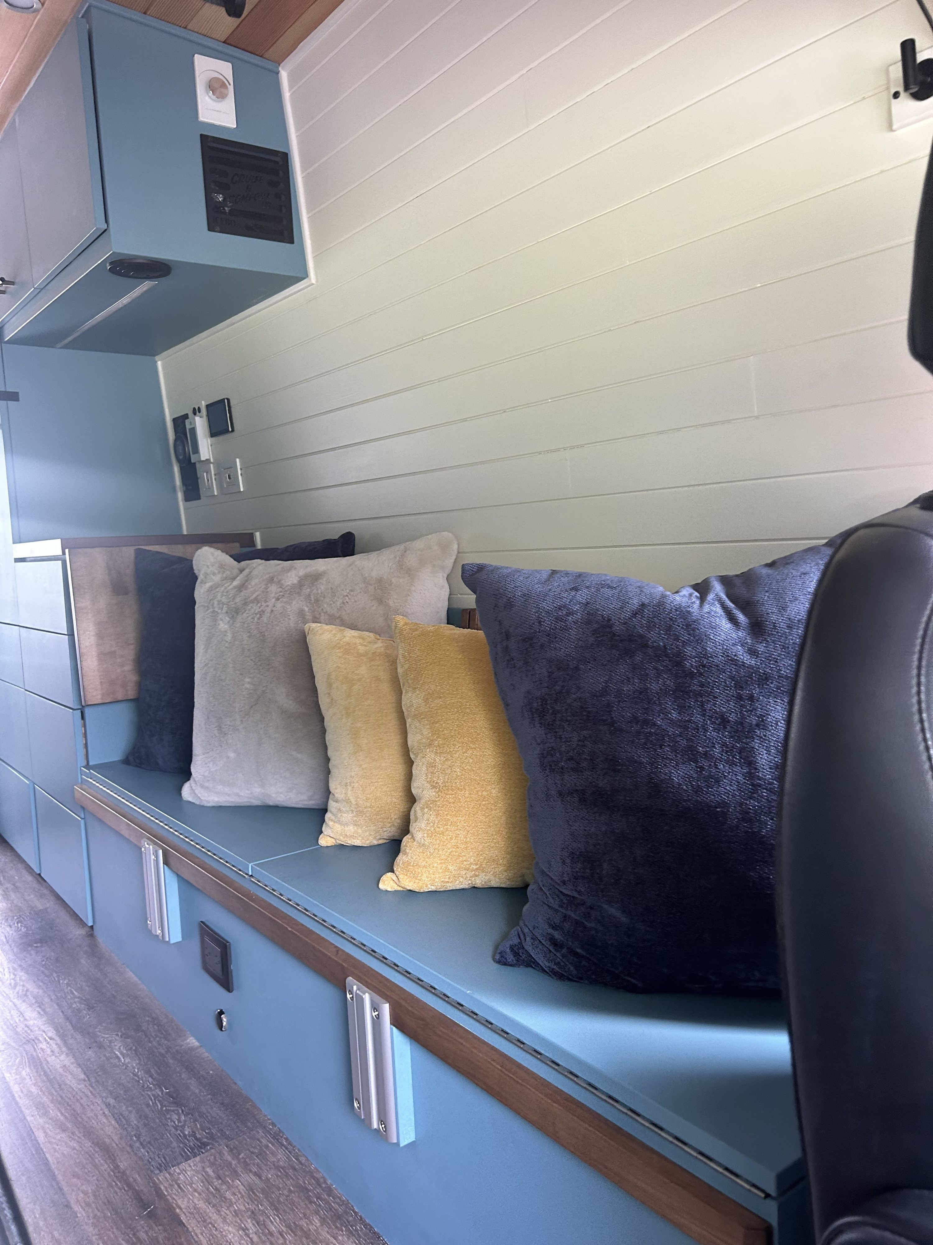 Camper van RV Rental 