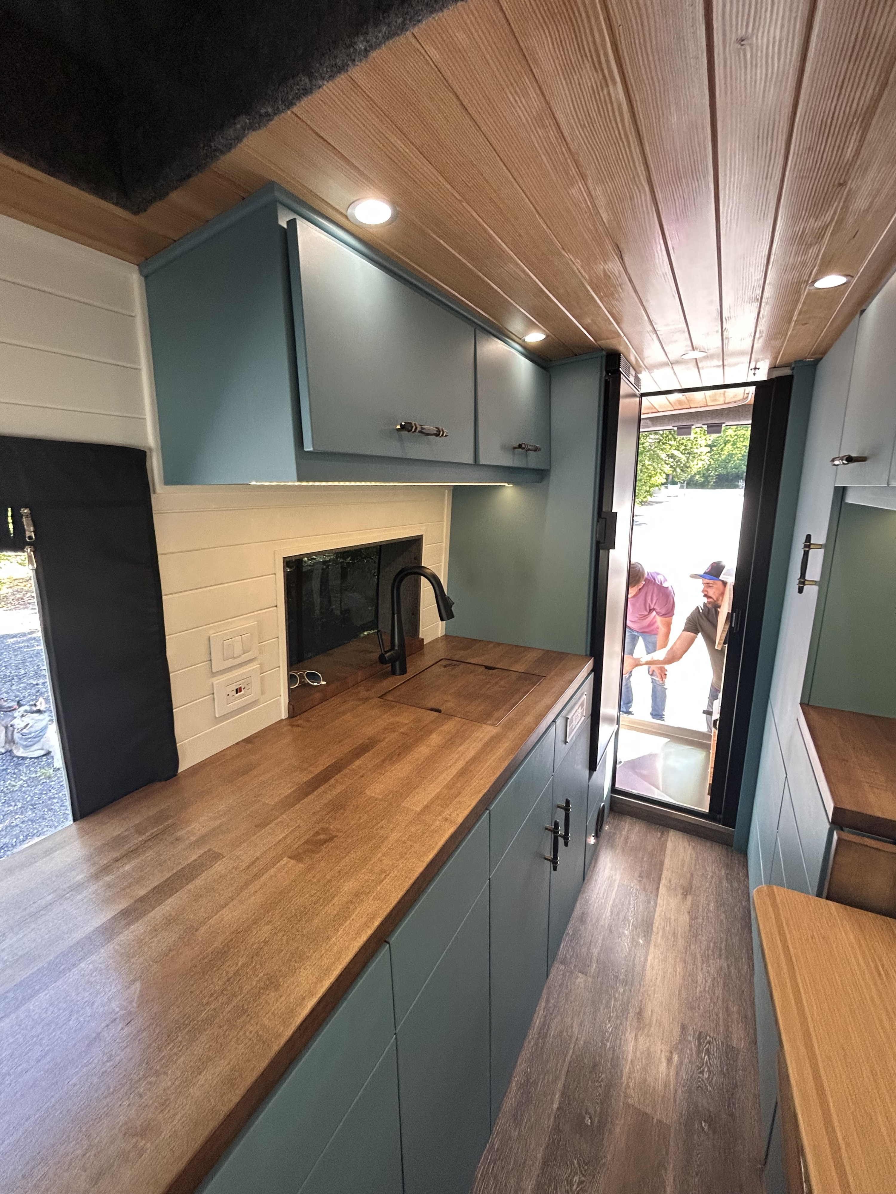 Camper van RV Rental 