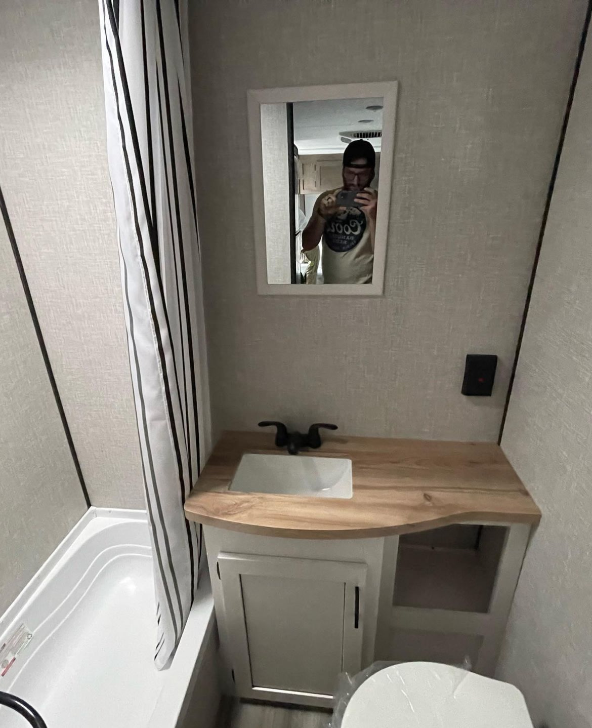 Truck Camper RV Rental 