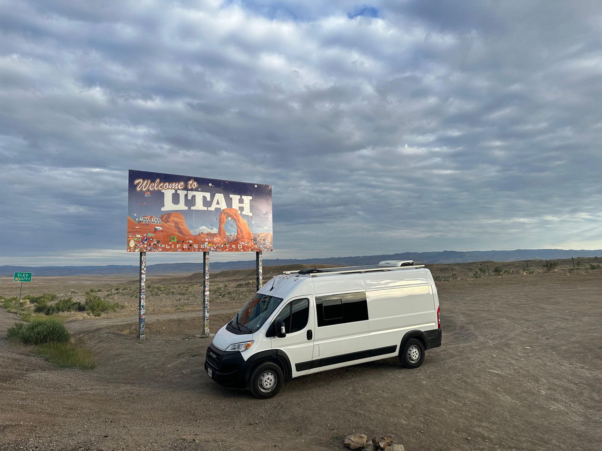 * OFF GRID CAPABLE* 200 MILES PER DAY-- NO GENERATOR NEEDED
