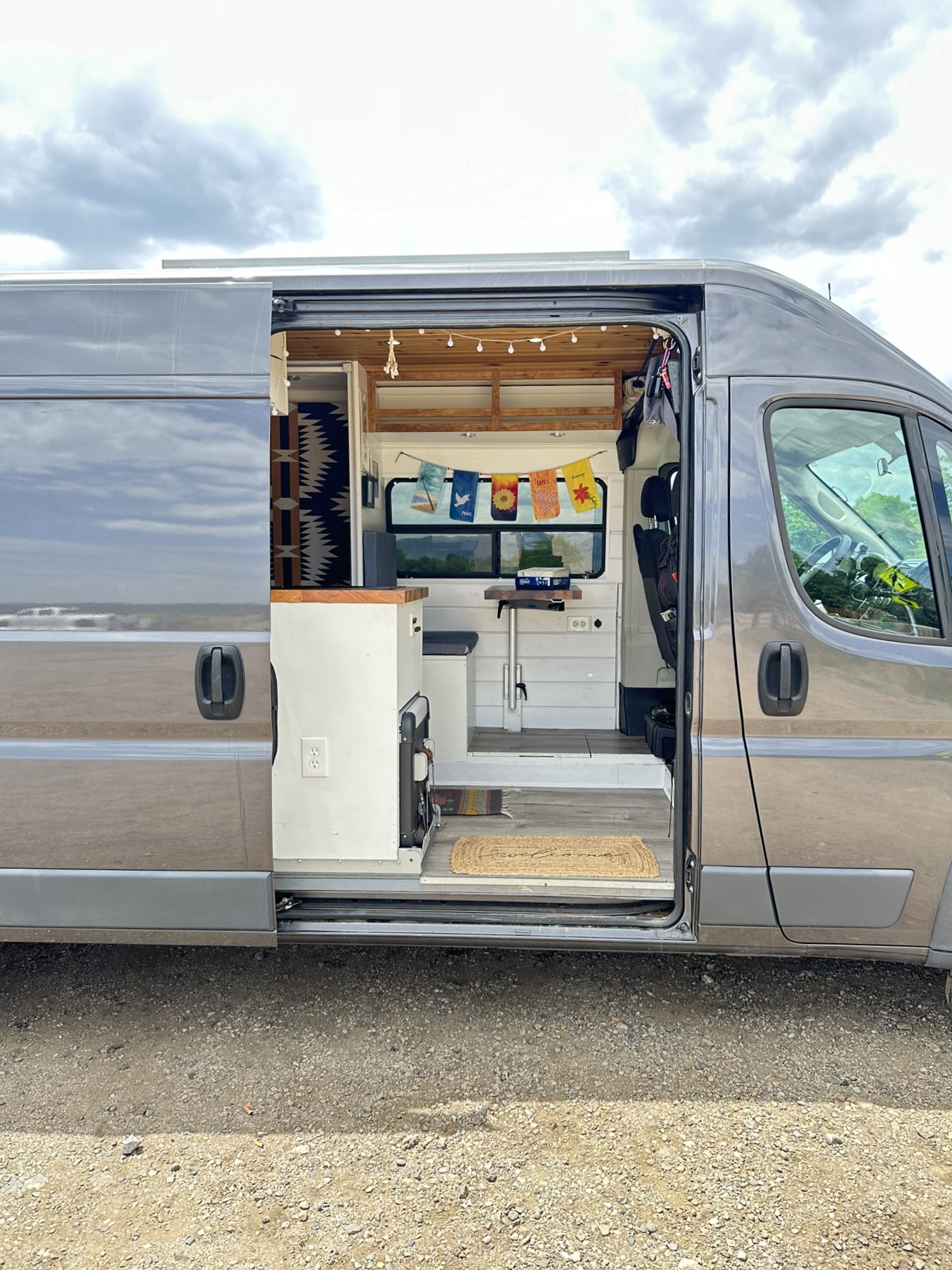 Camper van RV Rental 
