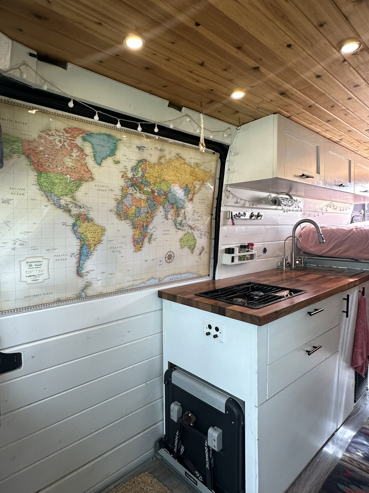 Camper van RV Rental 