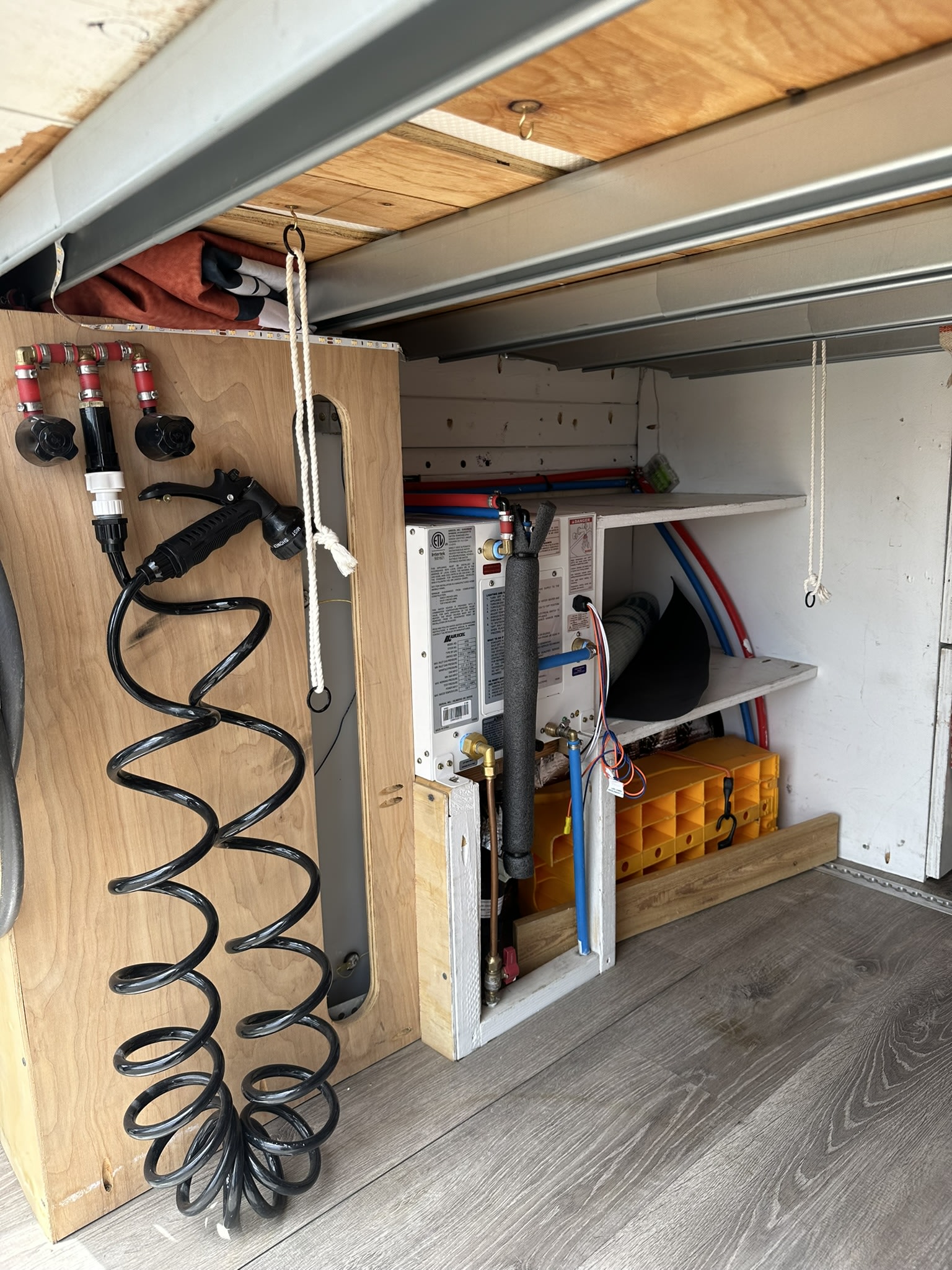 Camper van RV Rental 