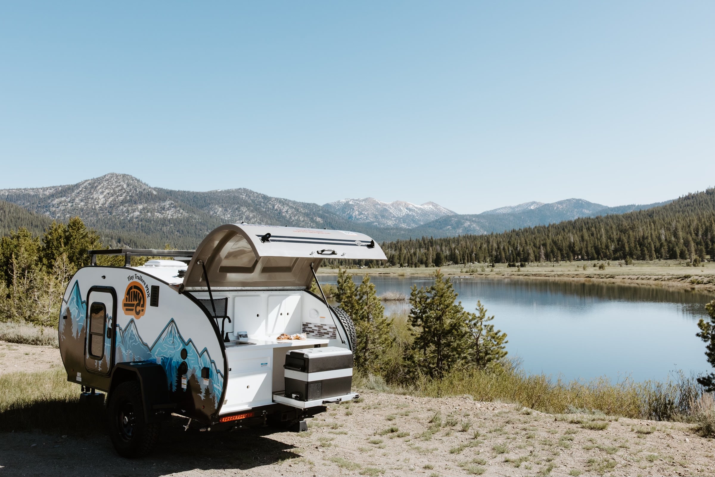 Travel trailer RV Rental 