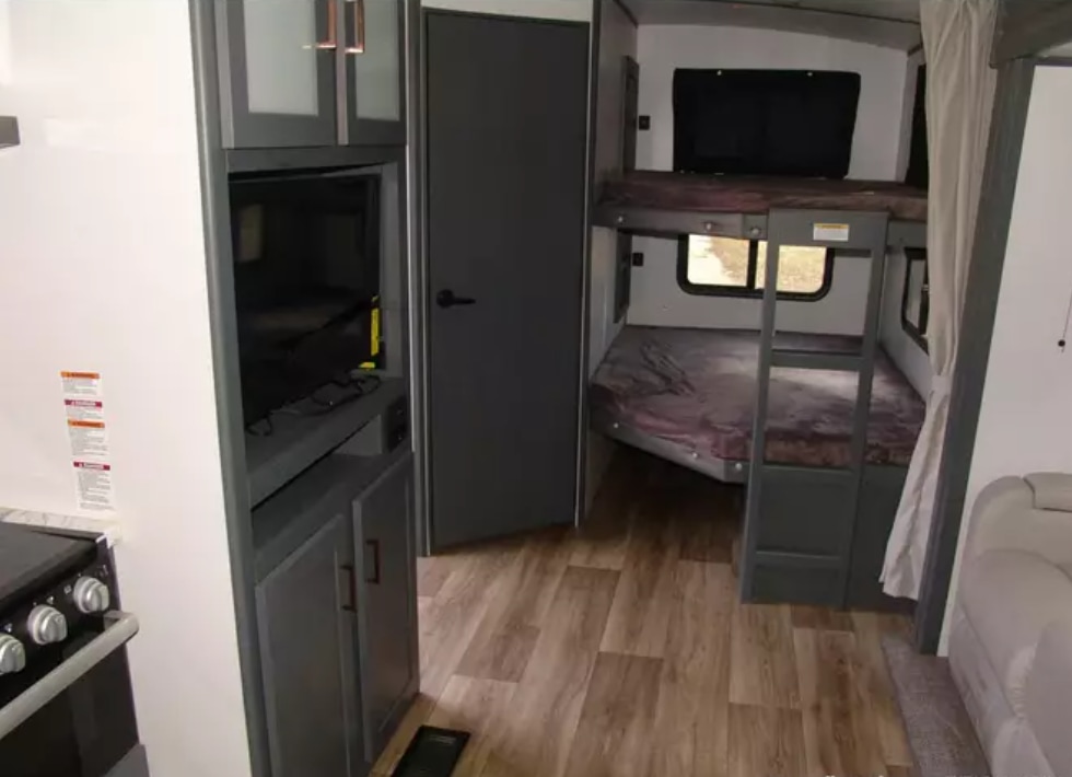 Travel trailer RV Rental 