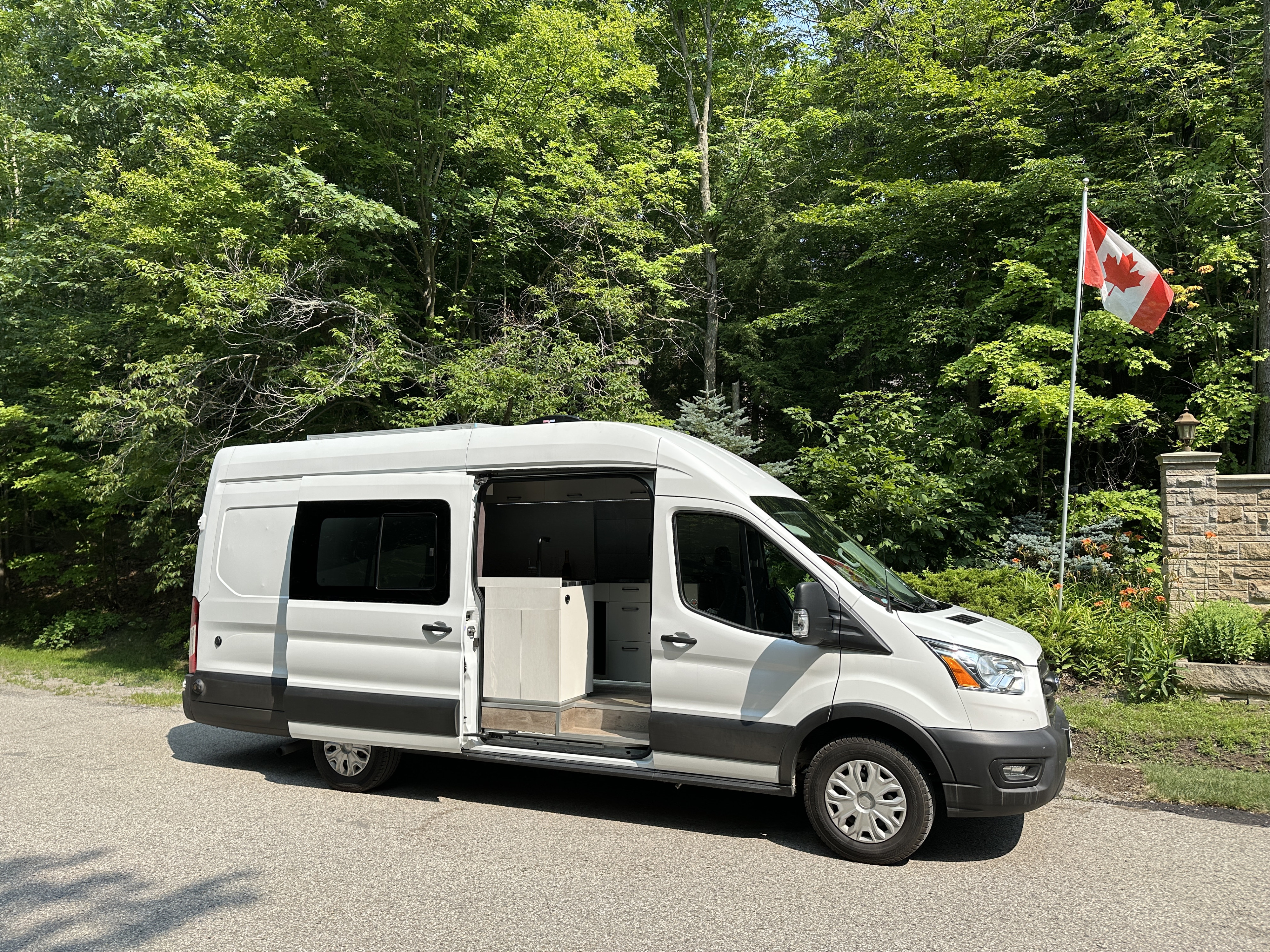 Luxury Hotel-Style Furnished Camper 2023 Rare Size Off the gird Ready
