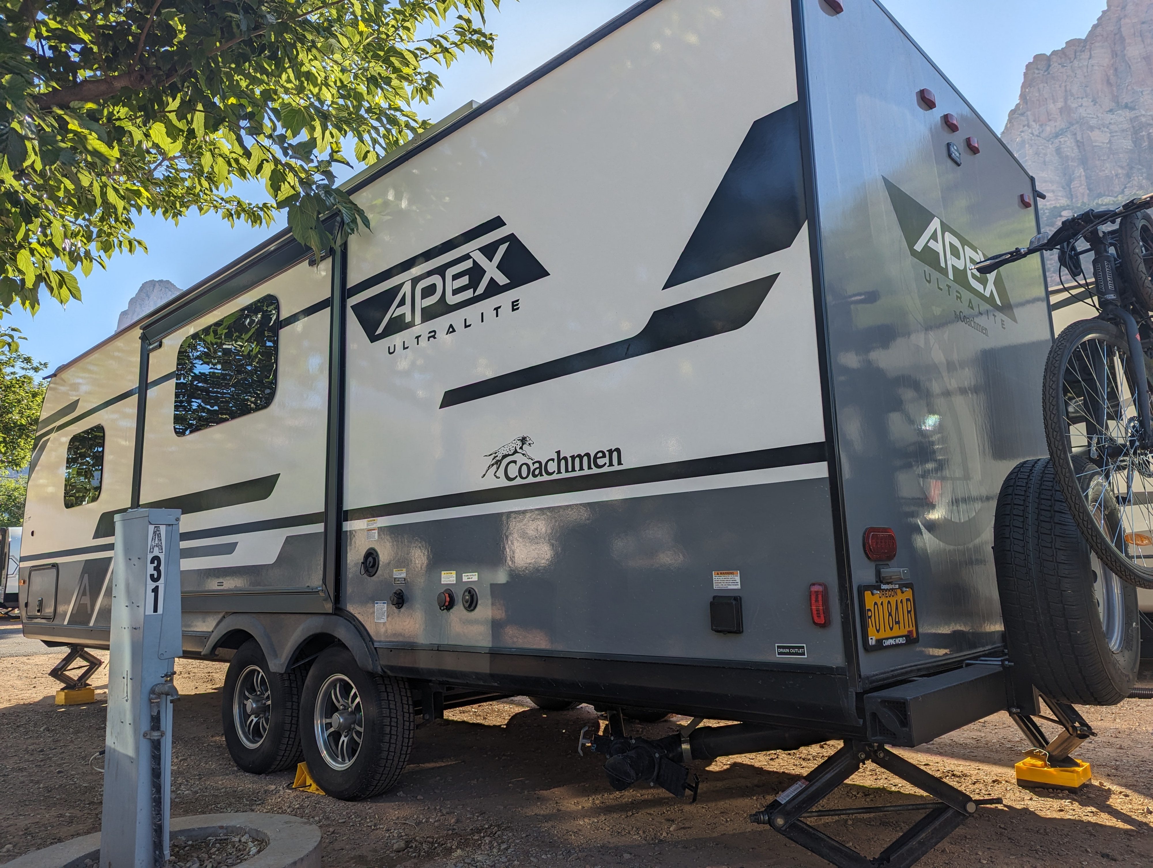Travel trailer RV Rental 