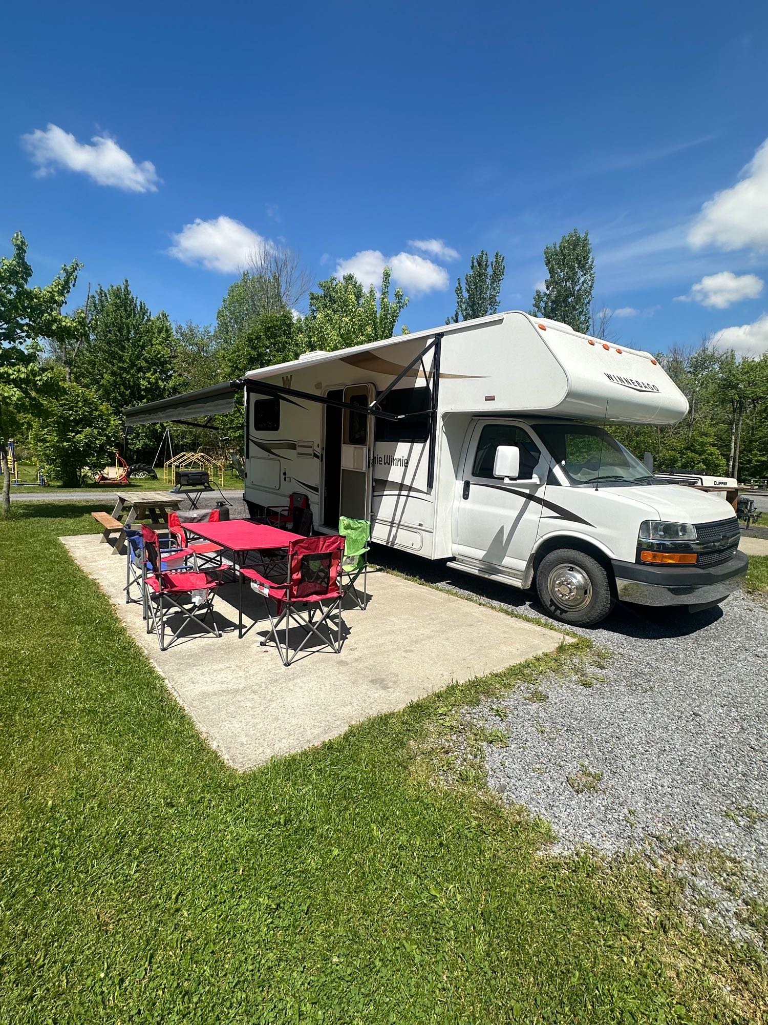 2013 chevrolet winnebago minnie winnie