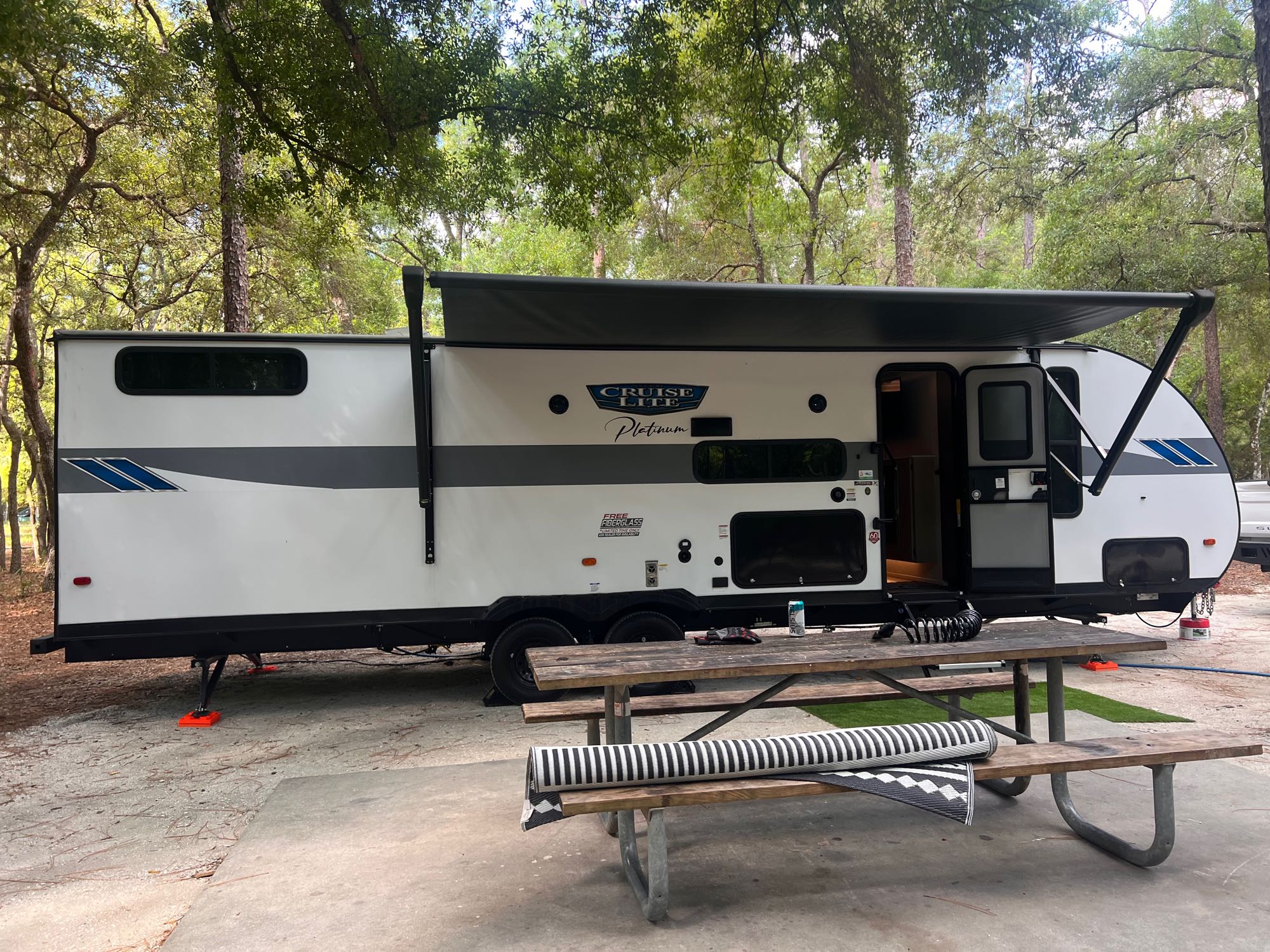 Travel trailer RV Rental 