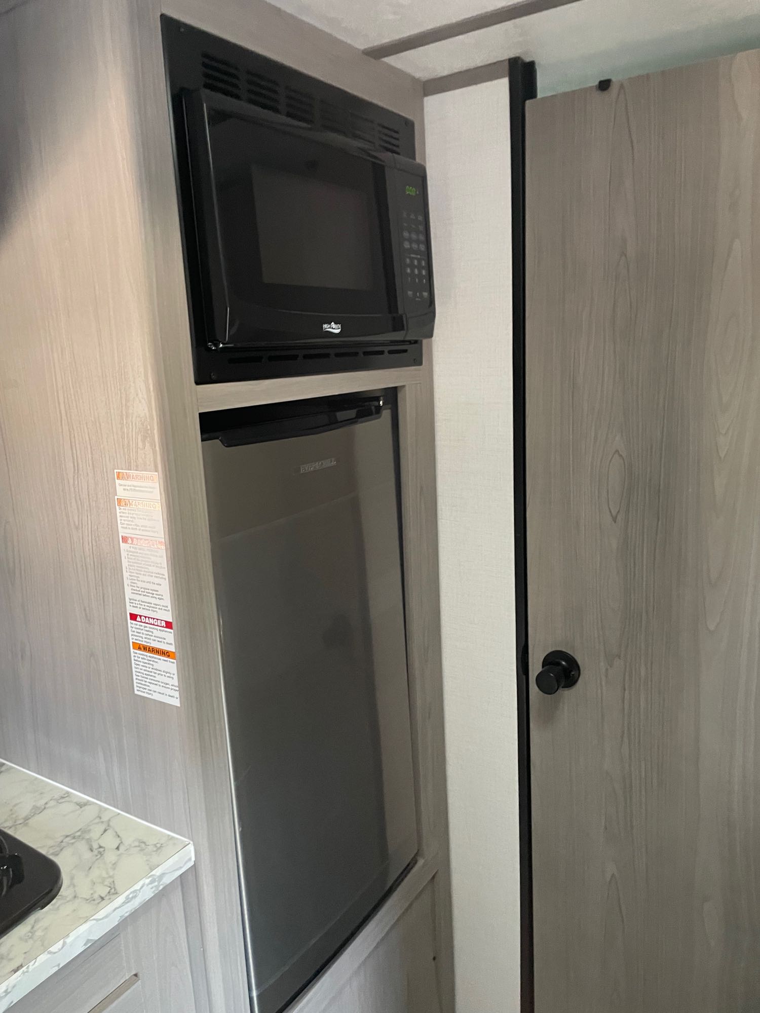 Travel trailer RV Rental 