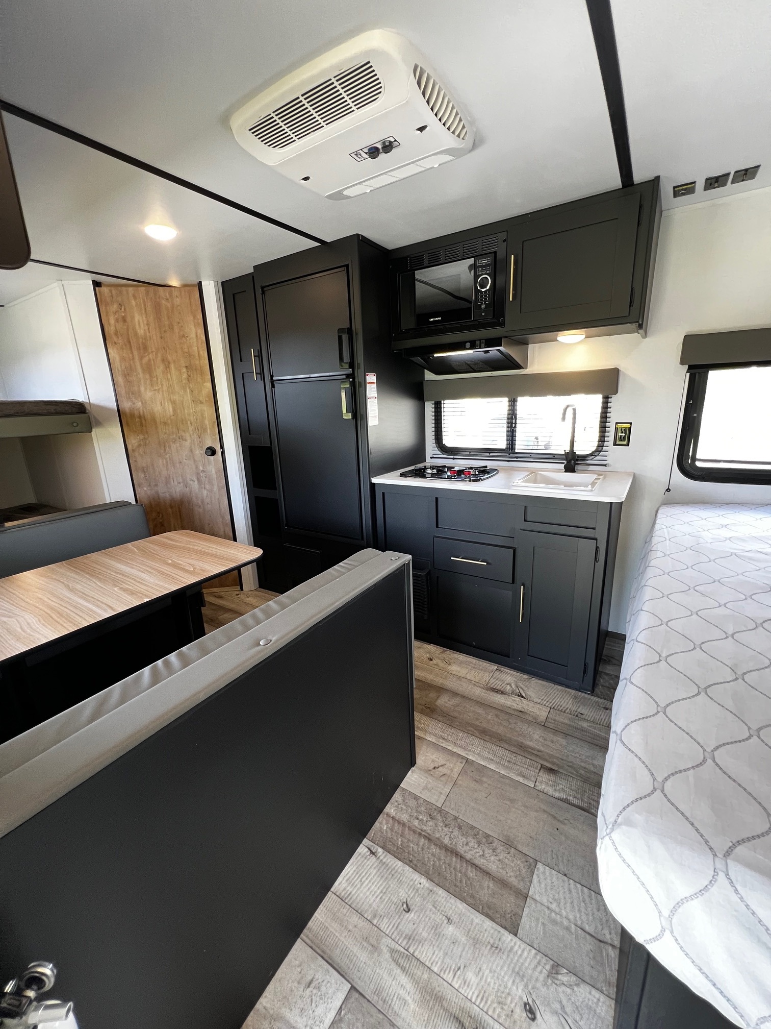 Travel trailer RV Rental 