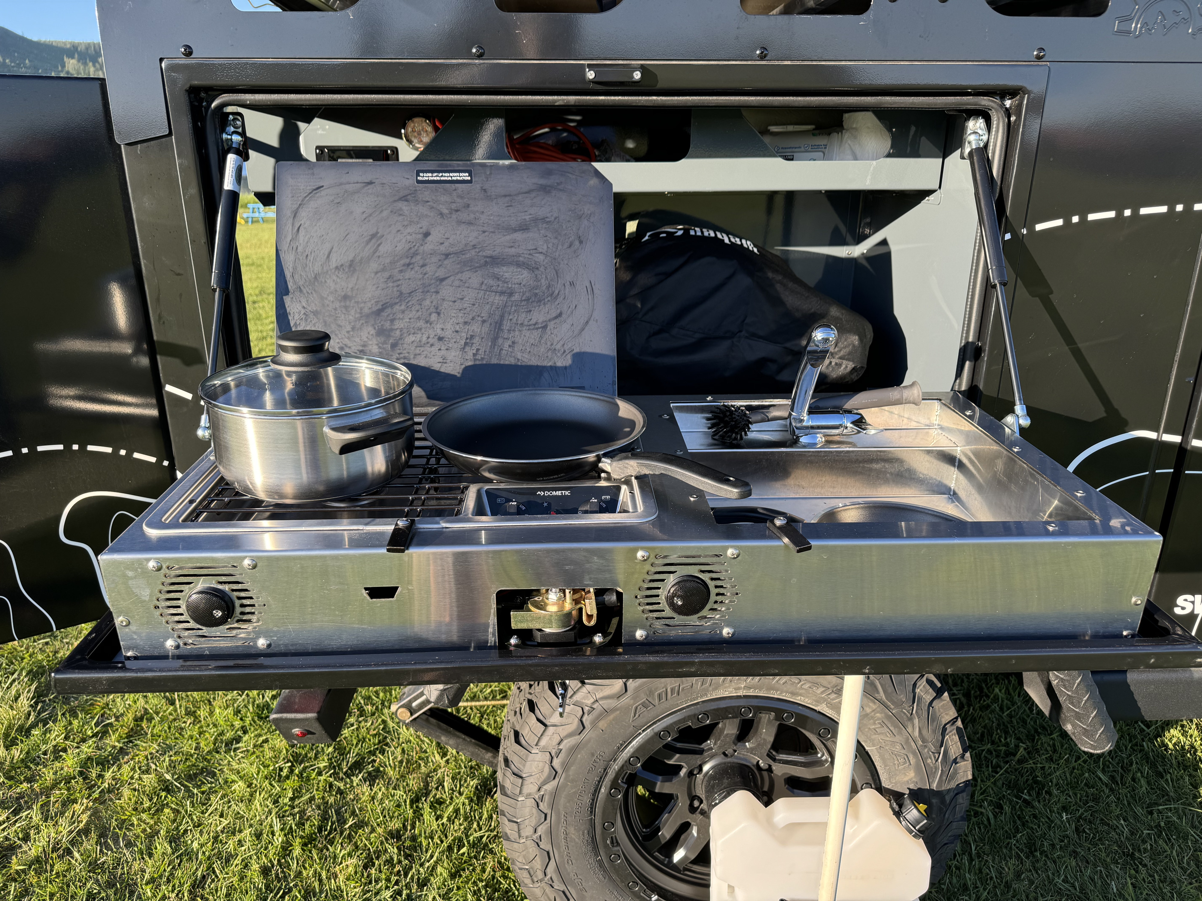 Travel trailer RV Rental 