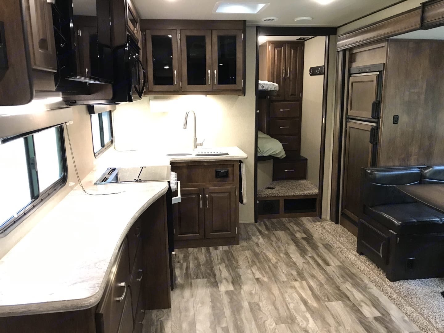 Travel trailer RV Rental 