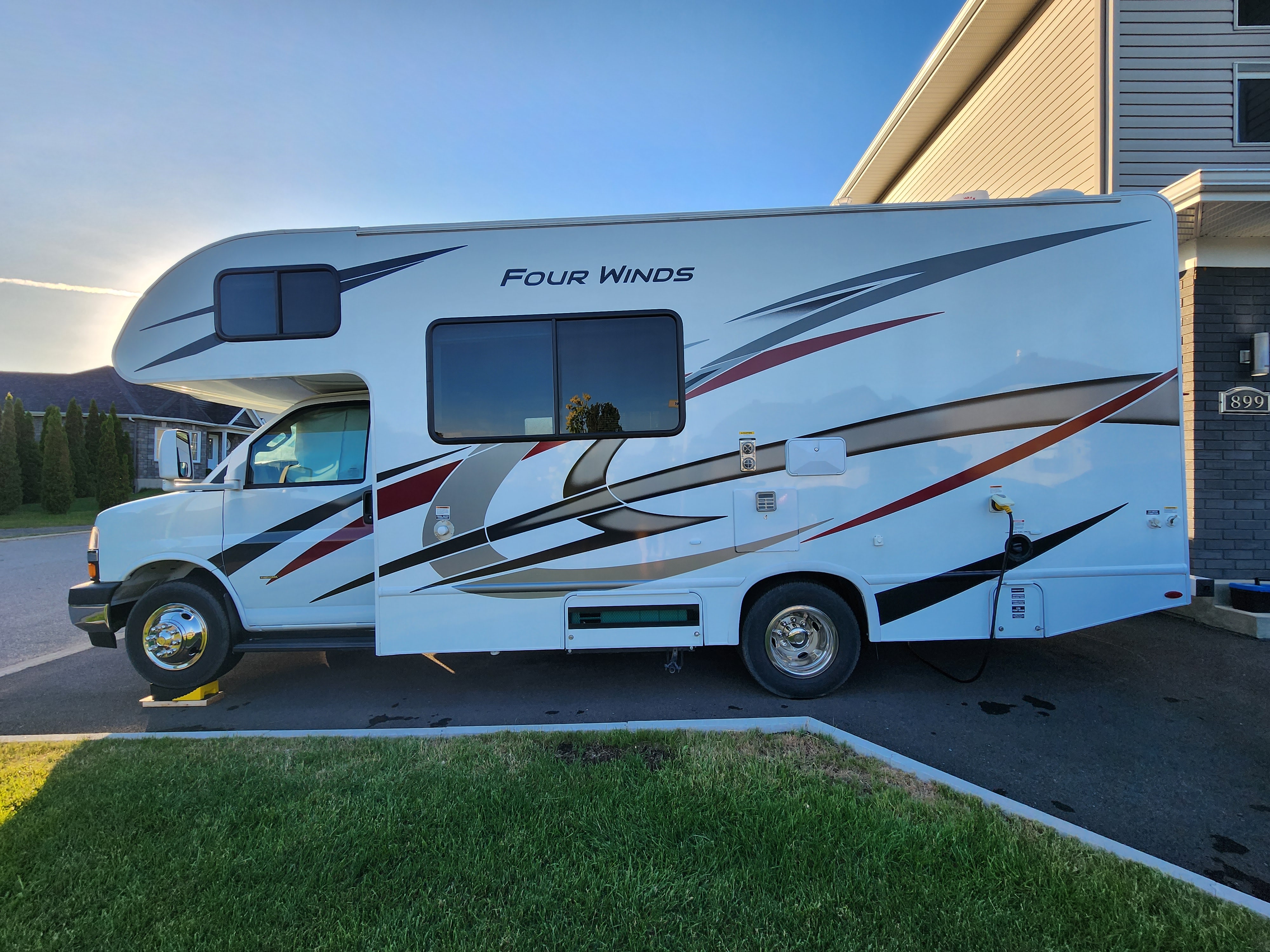 Four Winds 22E 2024