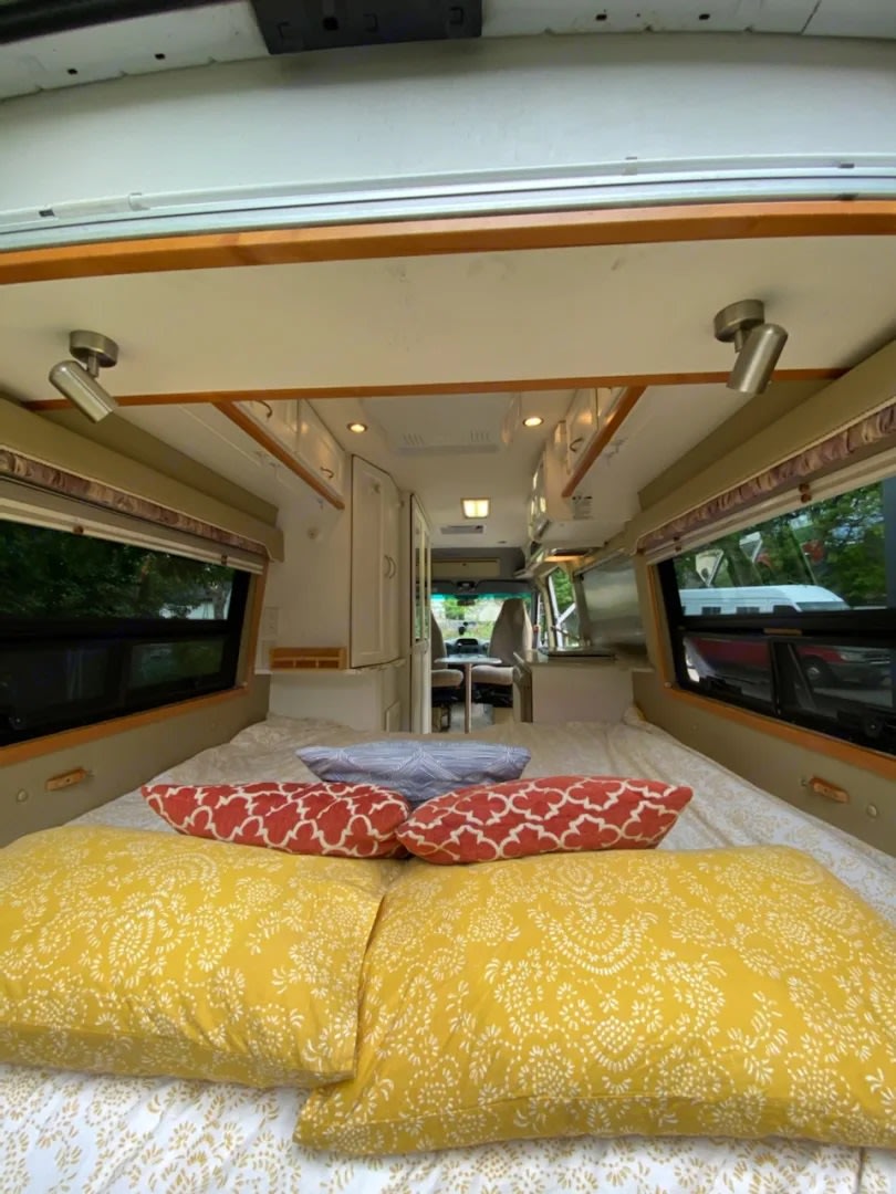 Class B RV Rental 