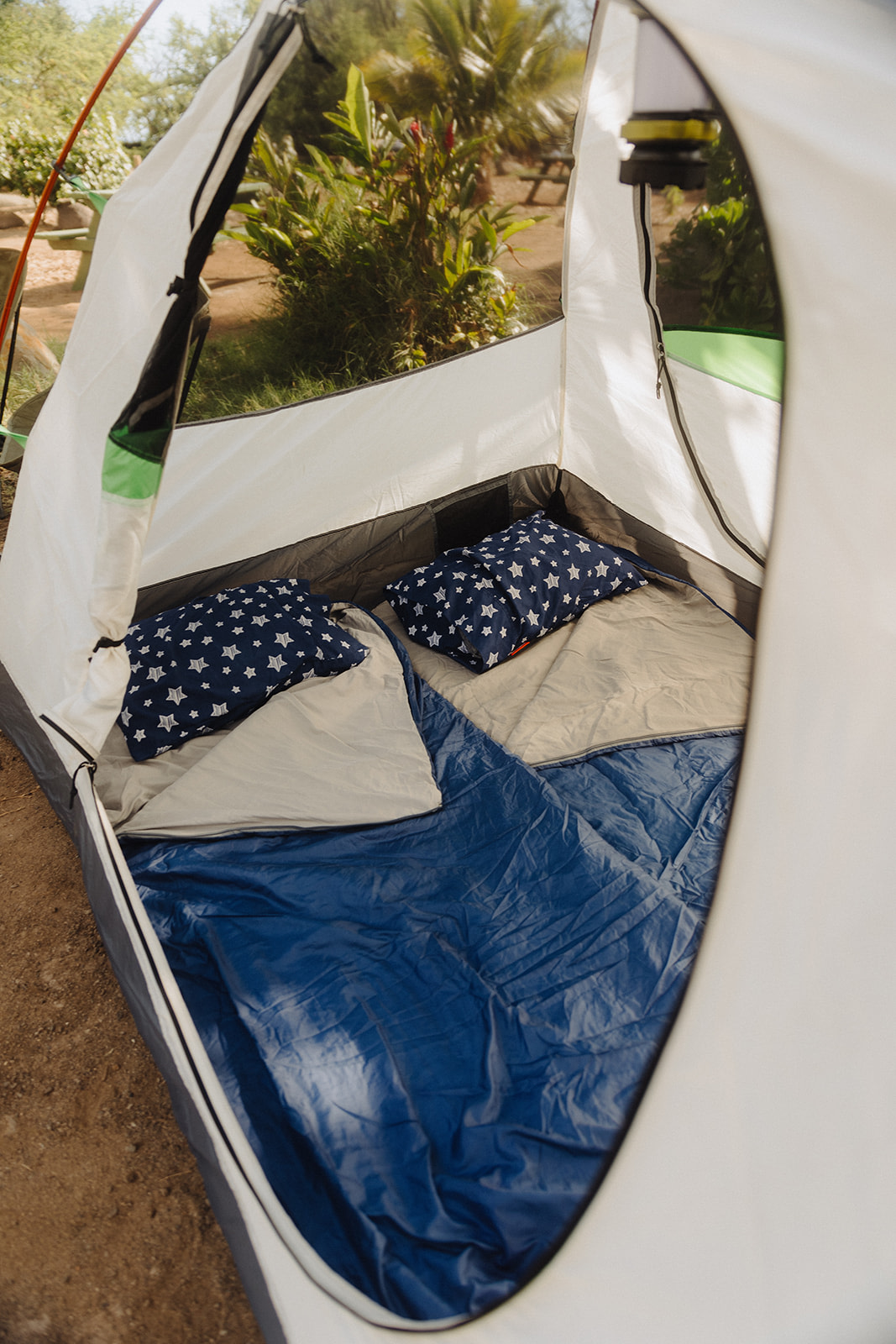 Cozy tent interior: sleeping bags, star pillows. Perfect for a restful night on your RV rental adventure.. Nissan PRIMASTAR 2011