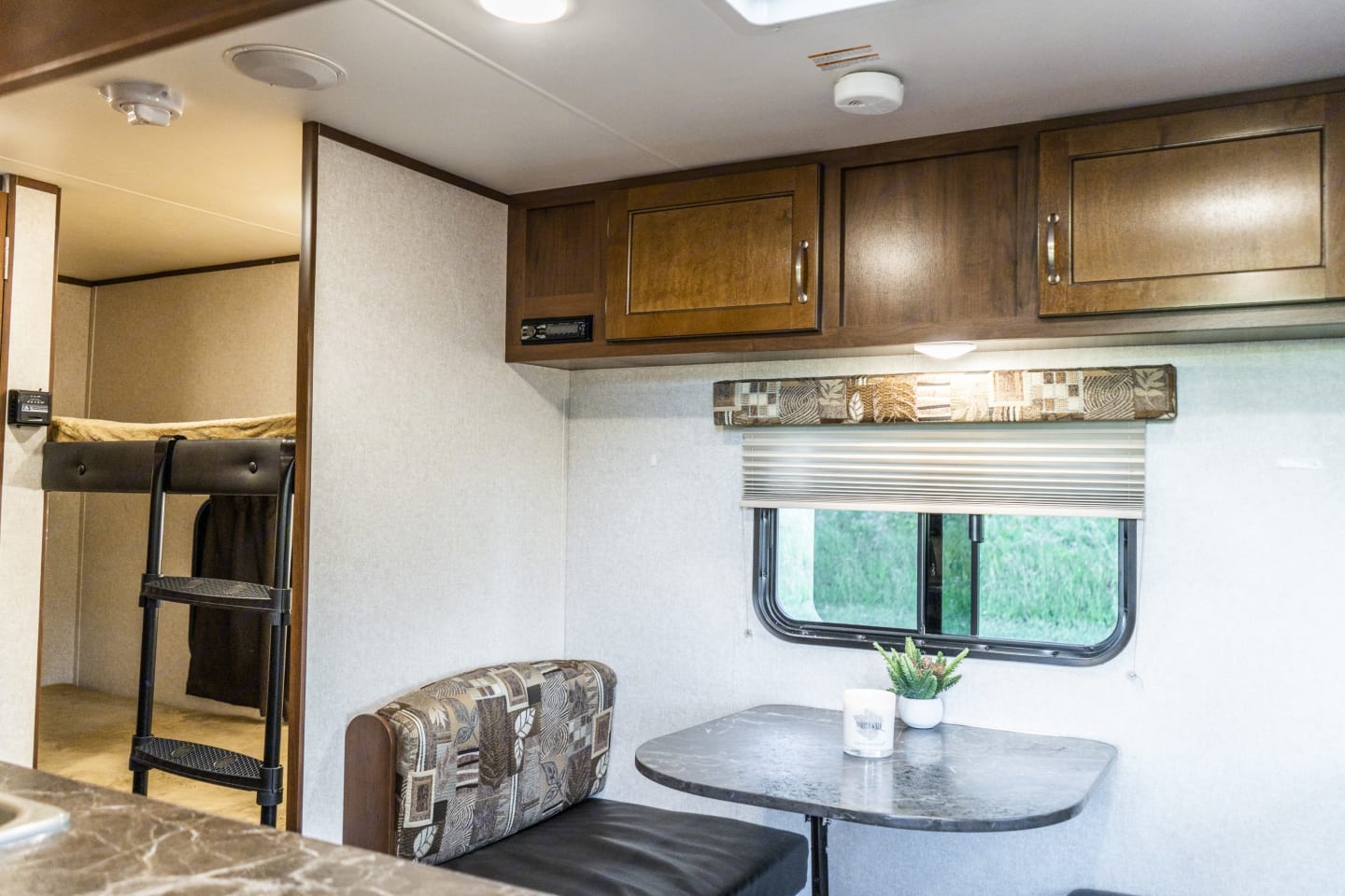 Travel trailer RV Rental 