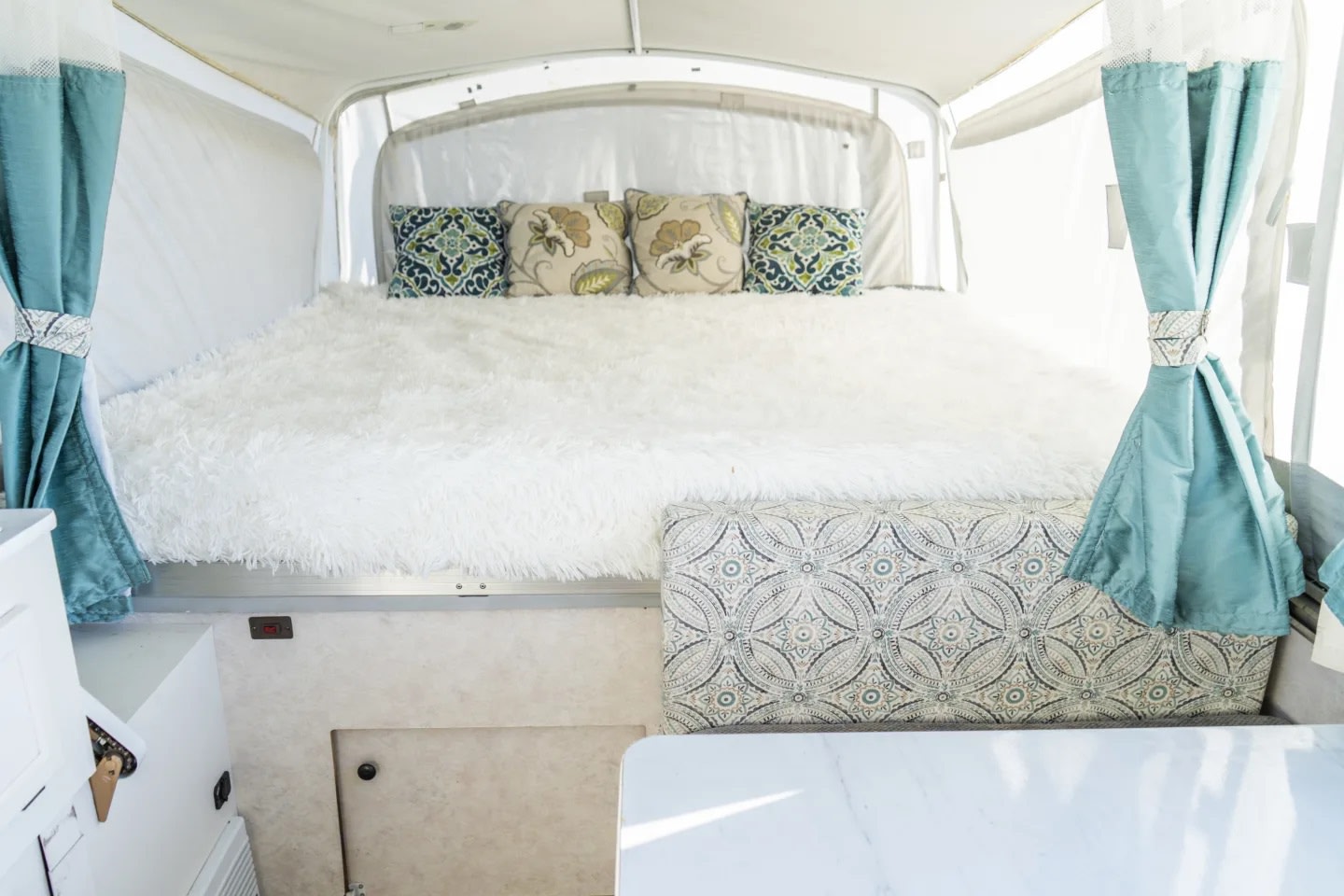 Travel trailer RV Rental 