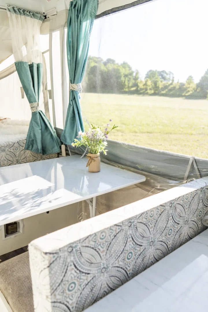 Travel trailer RV Rental 