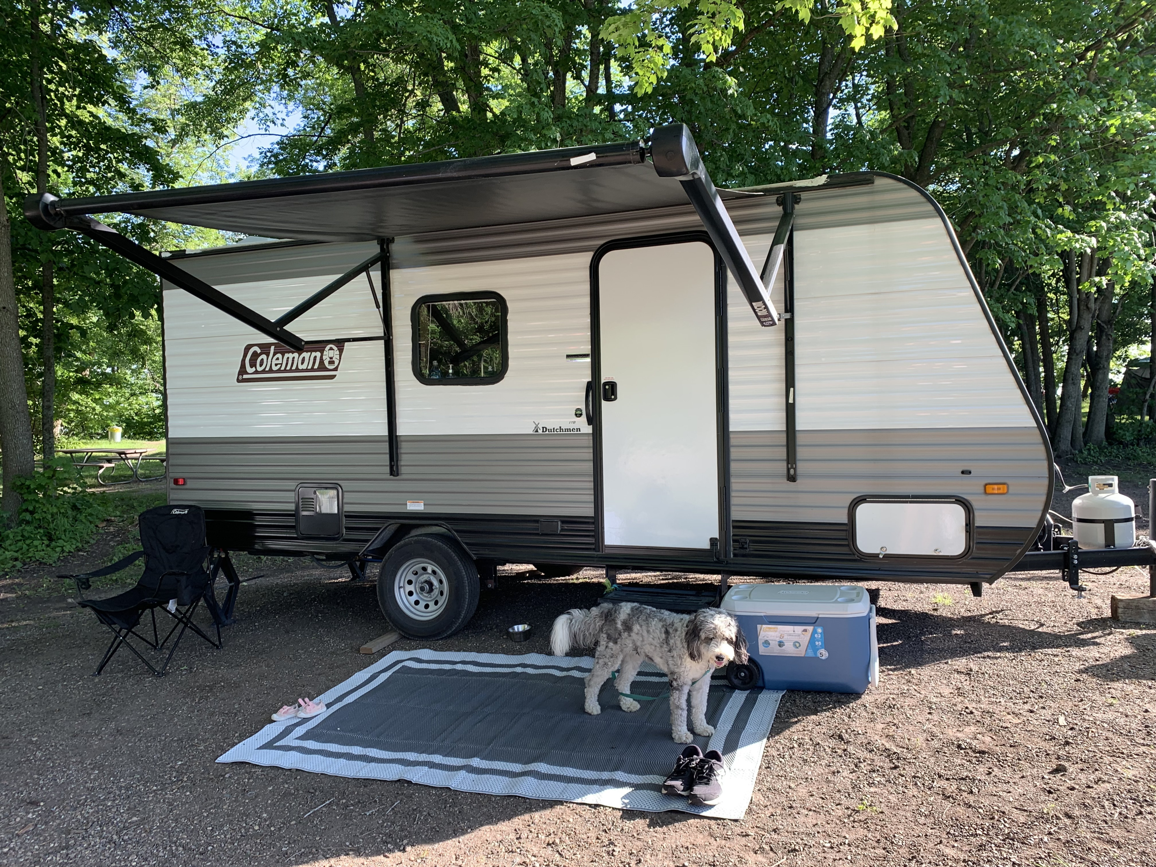 Family Friendly Camper- 2022 Coleman Lantern lt 17b