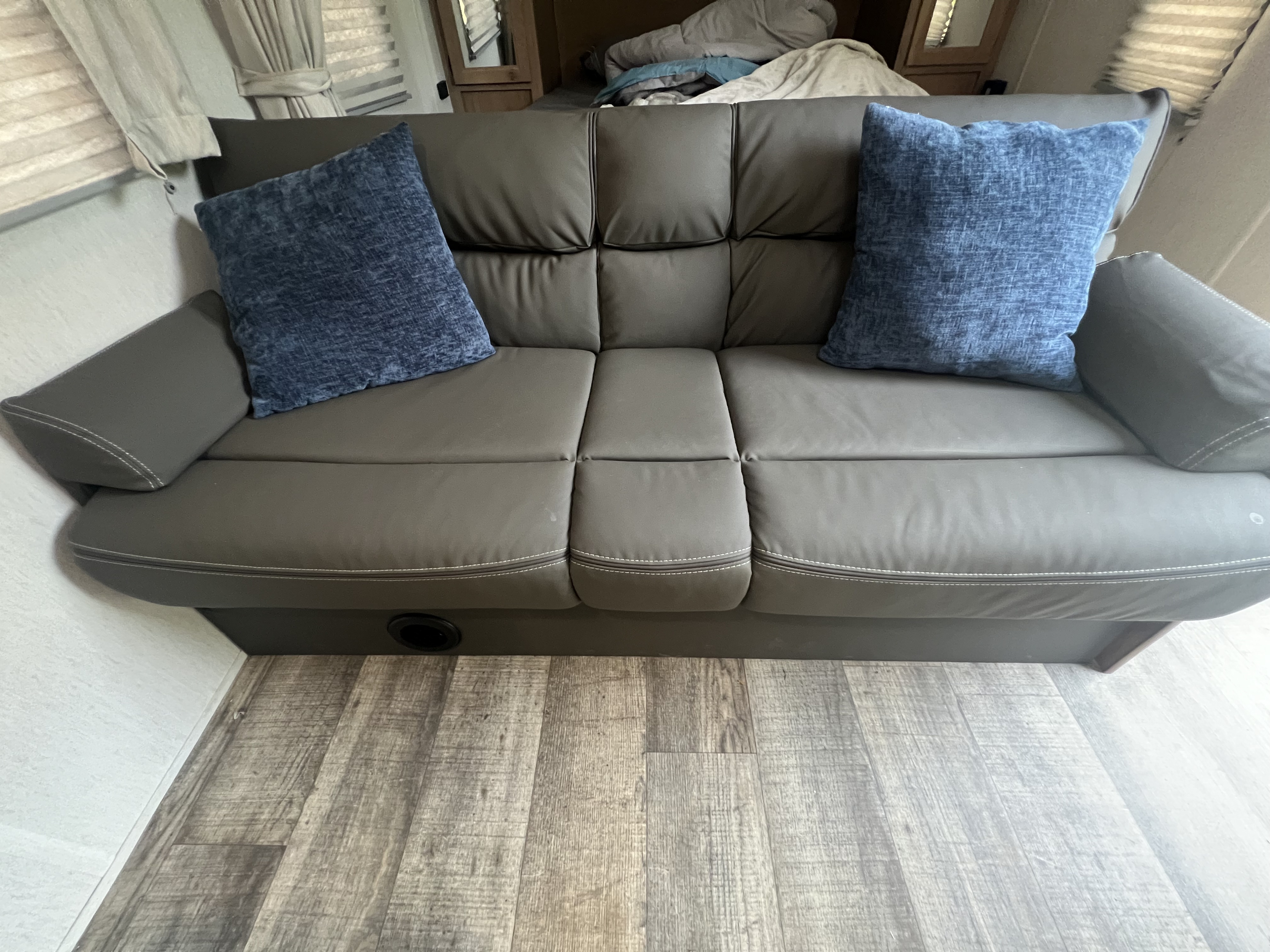 Slide out sofa. Forest River Cherokee Grey Wolf 2023