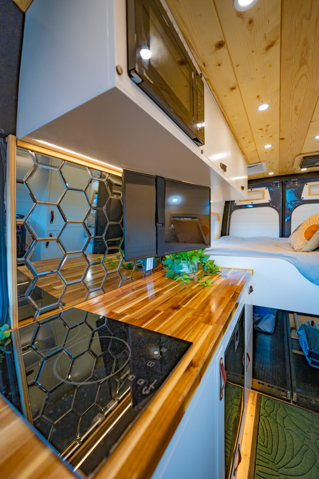 Camper van RV Rental 