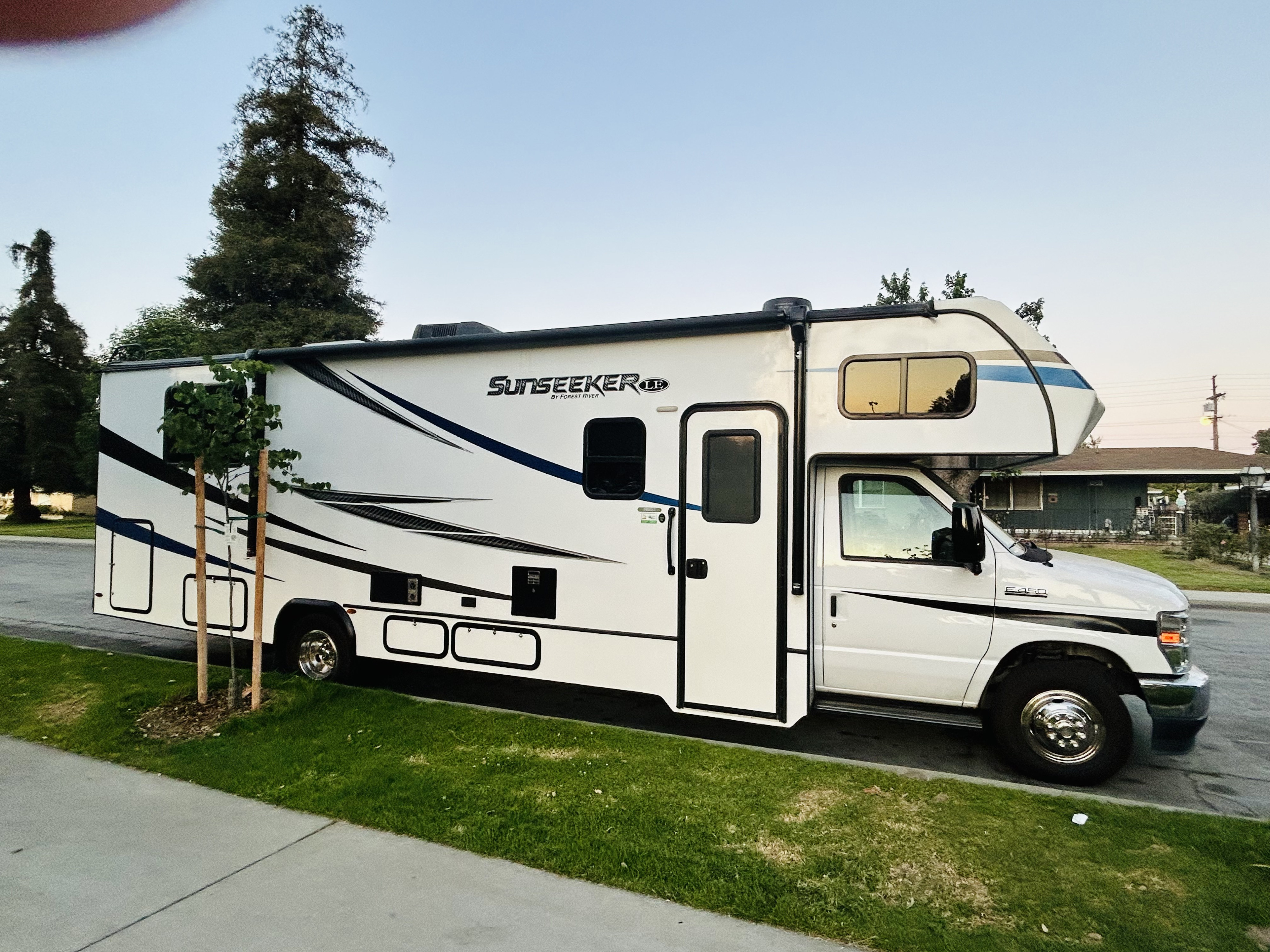 2022 Forest River Sunseeker LE Class C Rental in El Monte, CA