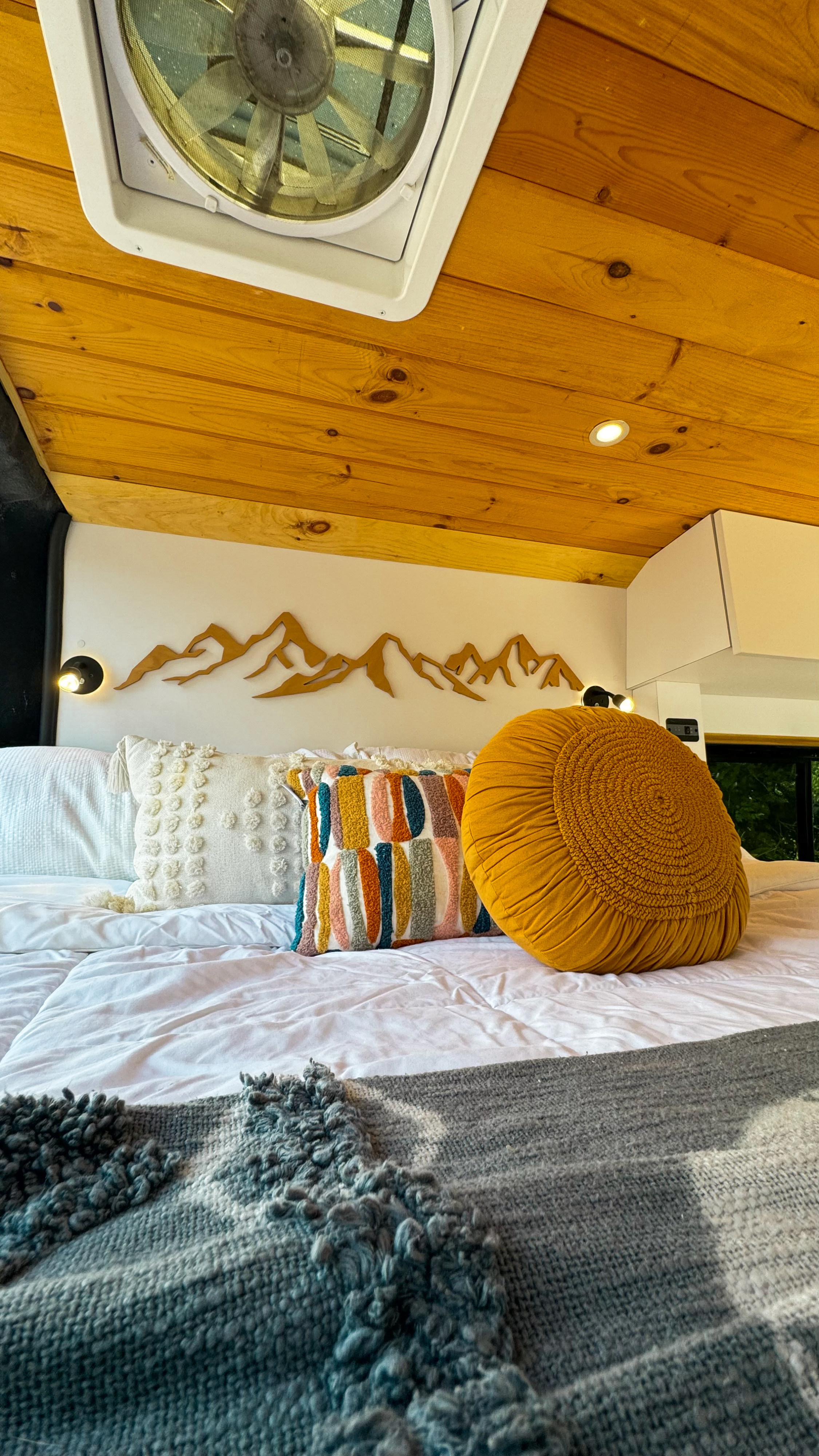 Camper van RV Rental 