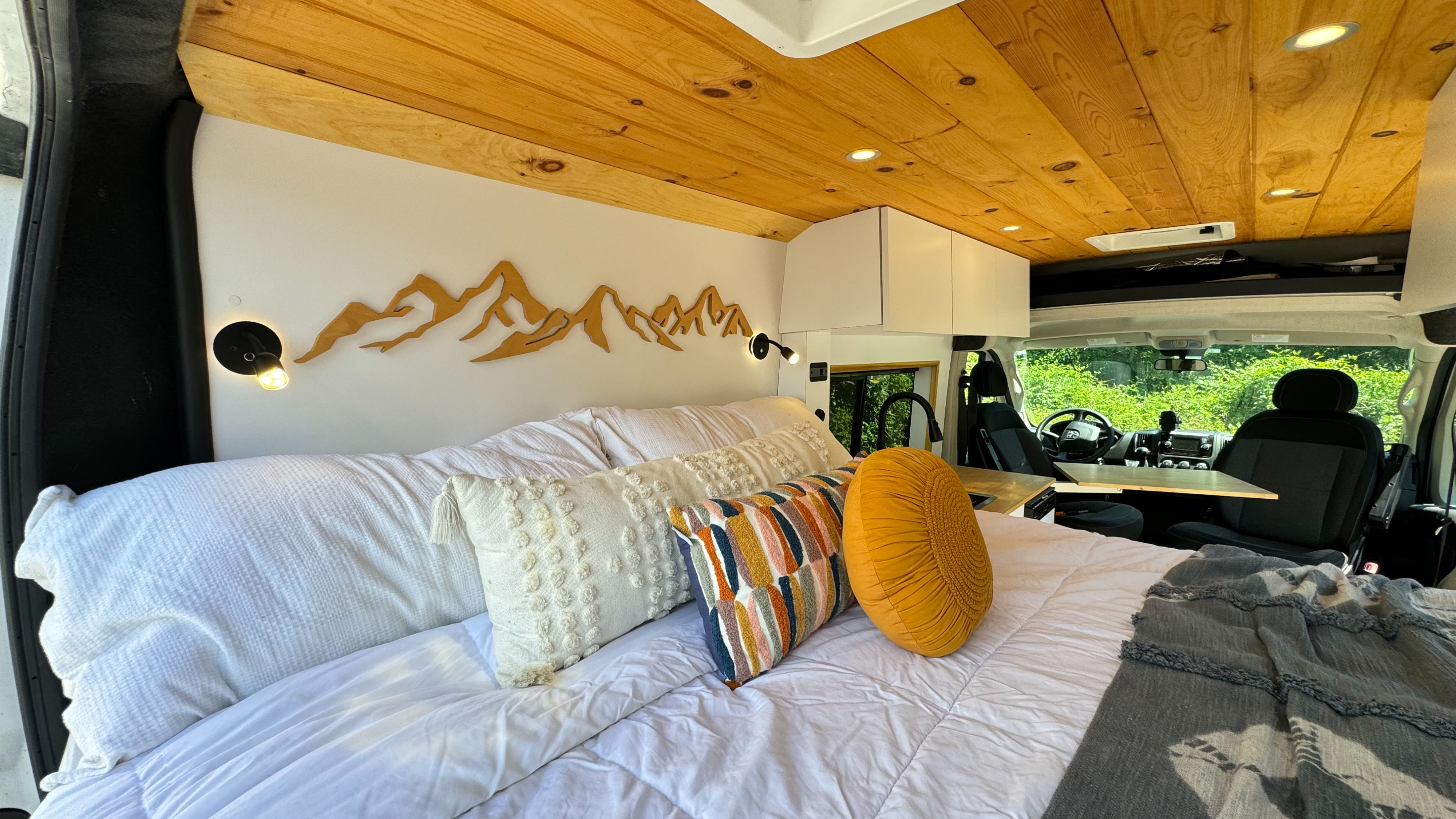Camper van RV Rental 