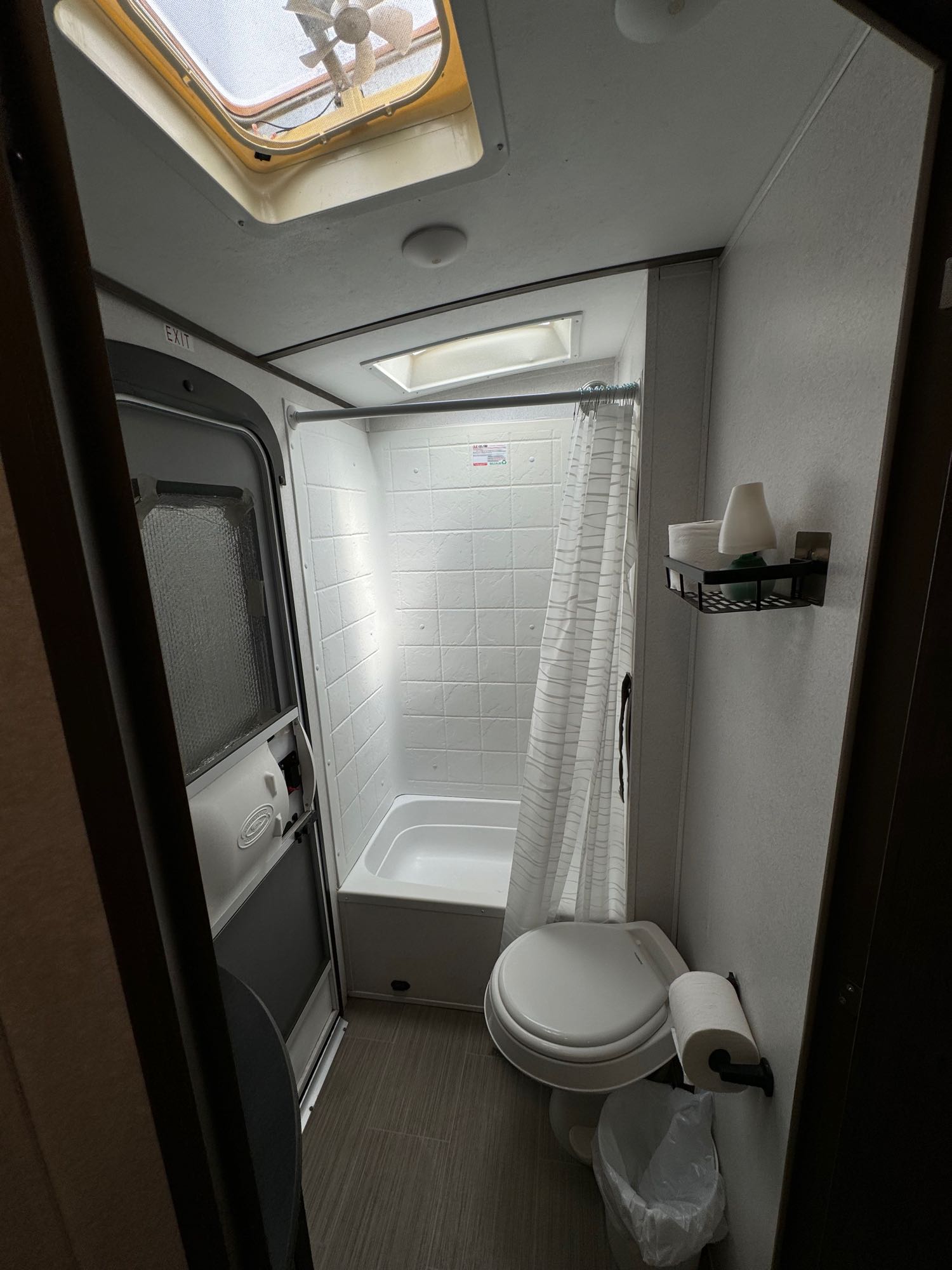 Travel trailer RV Rental 