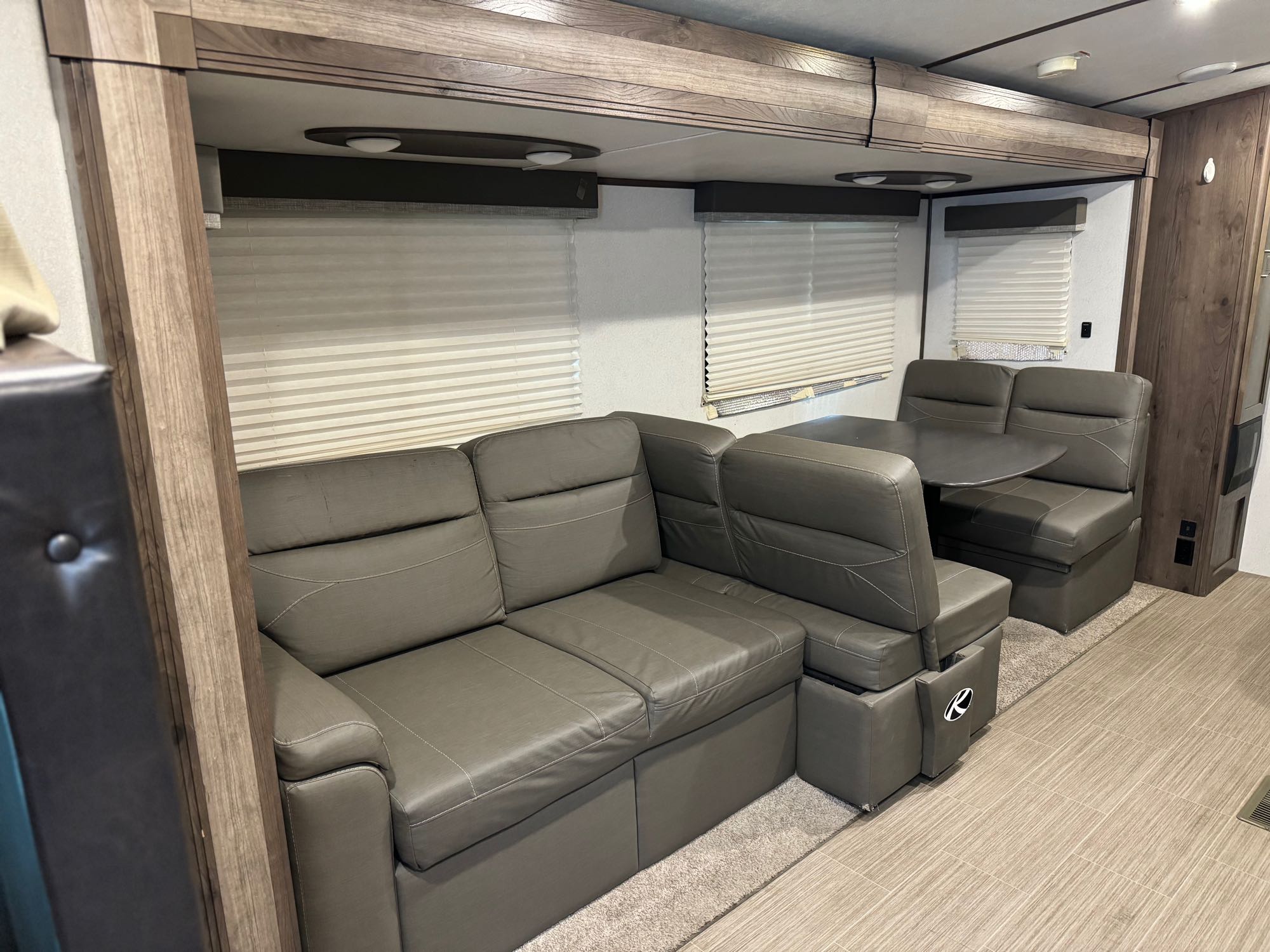 Travel trailer RV Rental 