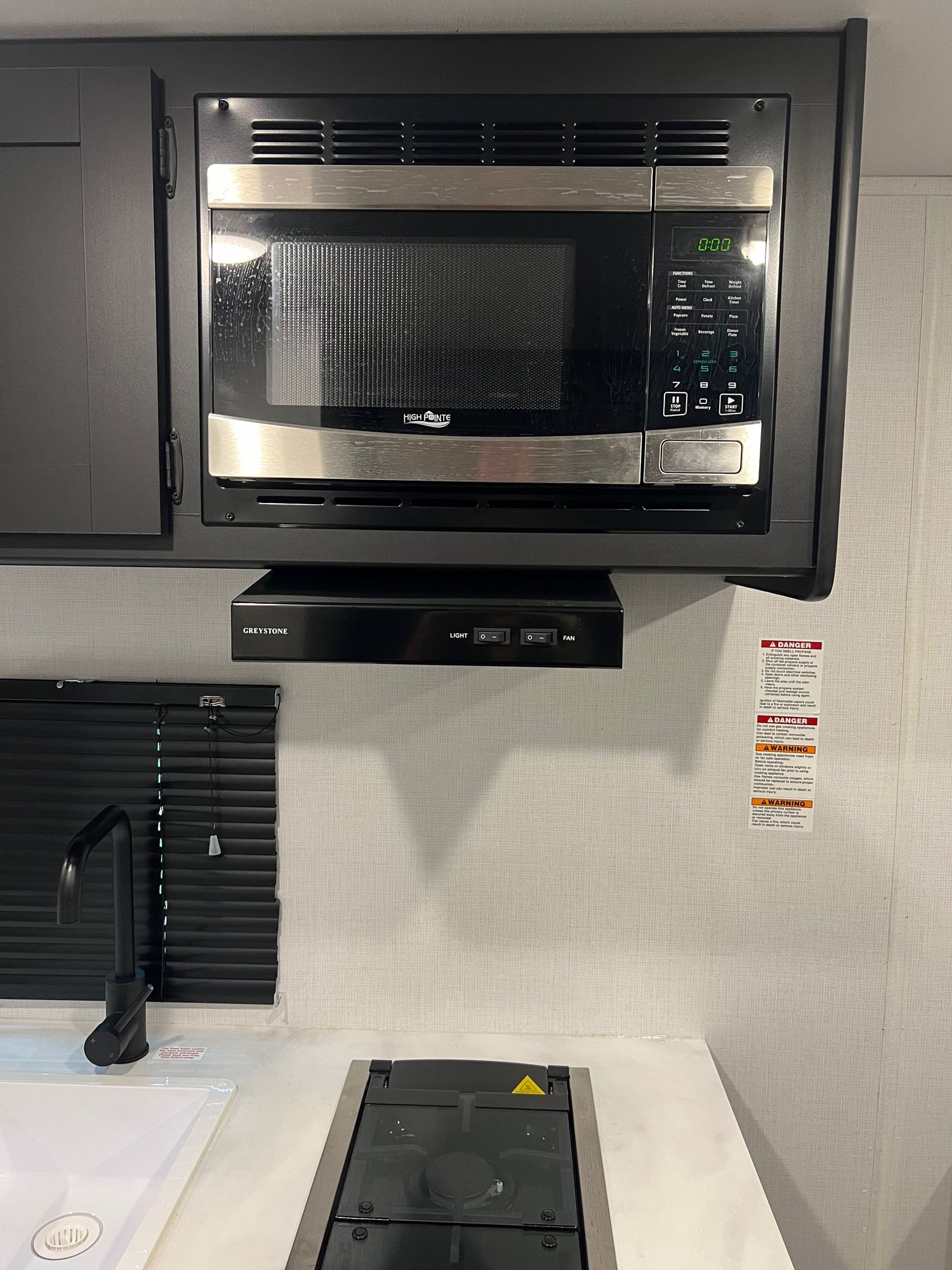 Travel trailer RV Rental 