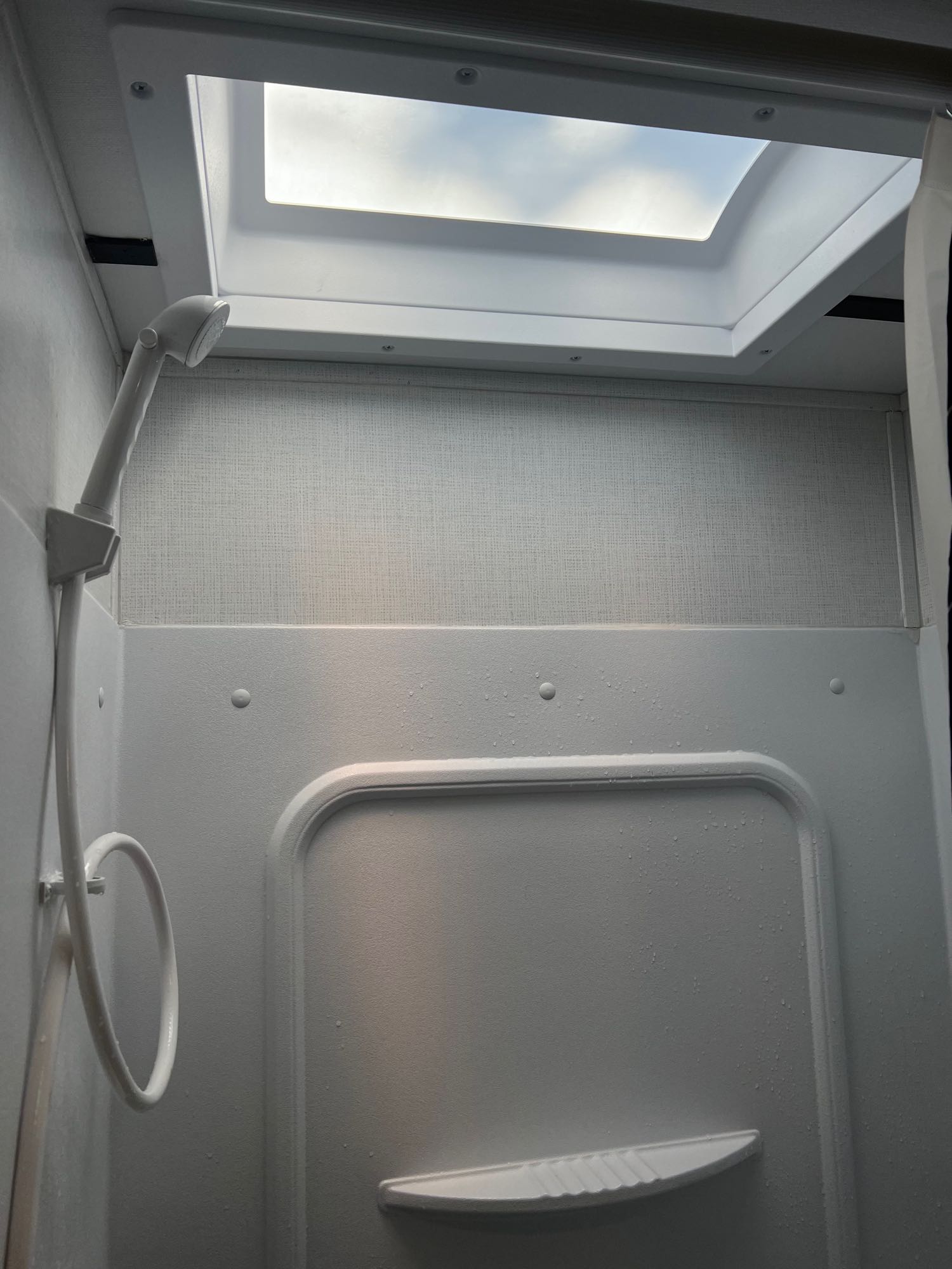 Travel trailer RV Rental 