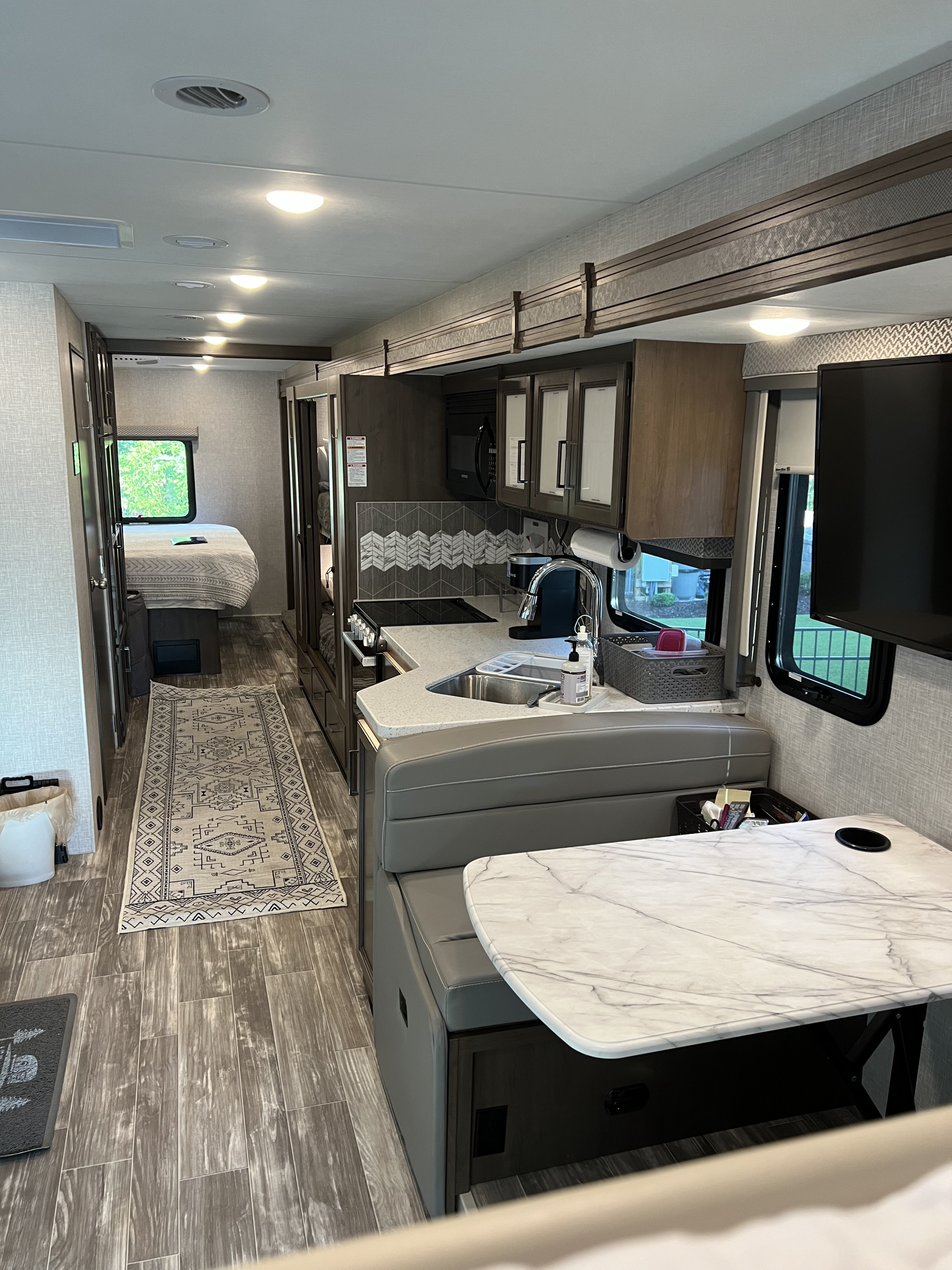 2022 Class A Thor Hurricane Motorhome