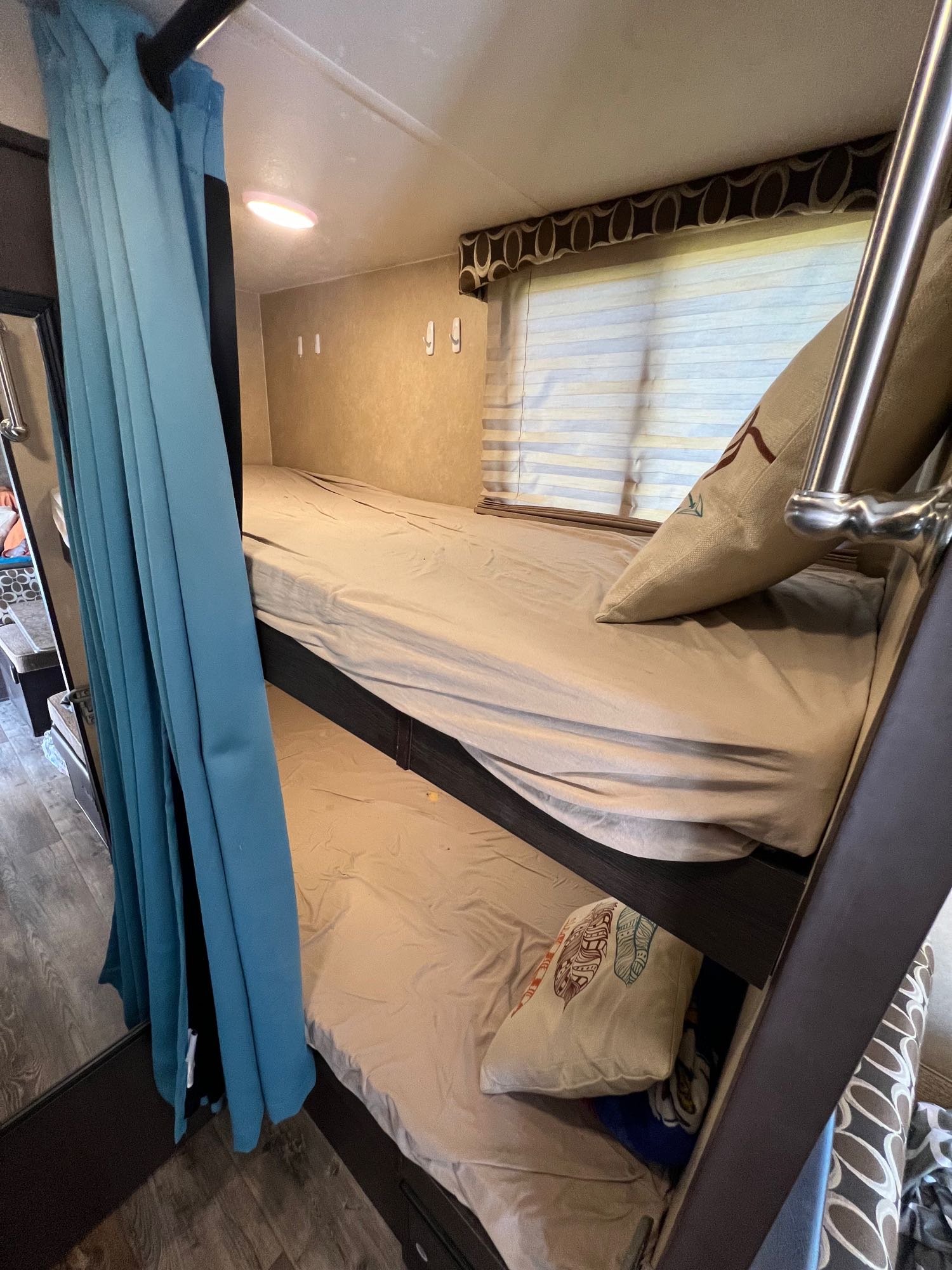 Bunk beds can fit adults and each have dedicated led lighting and windows. . Forest River 167BH 2018