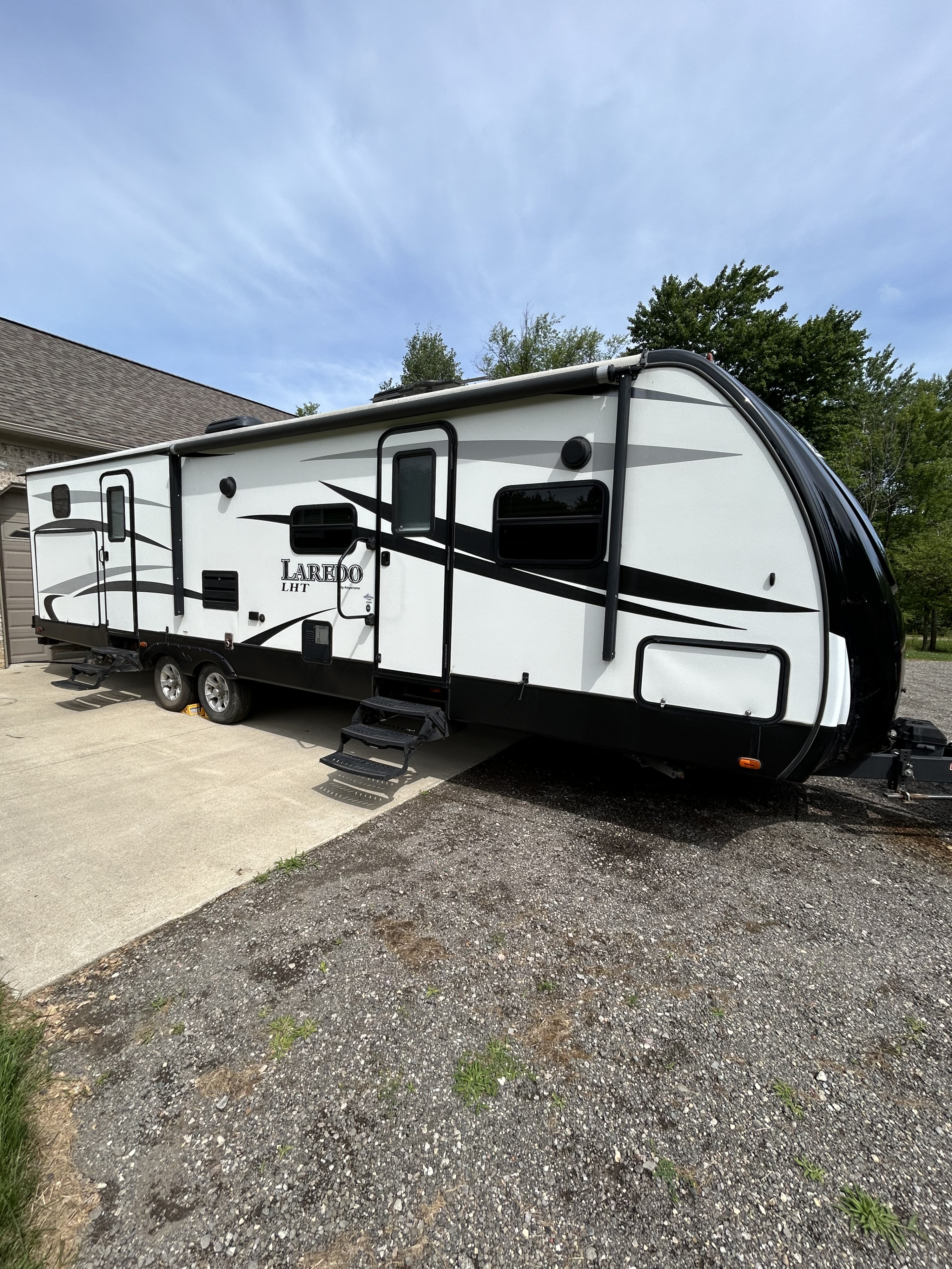 2016 Keystone RV Laredo