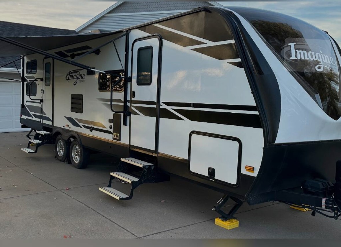 2020 Grand Design RV Rental in Sonoma Coun