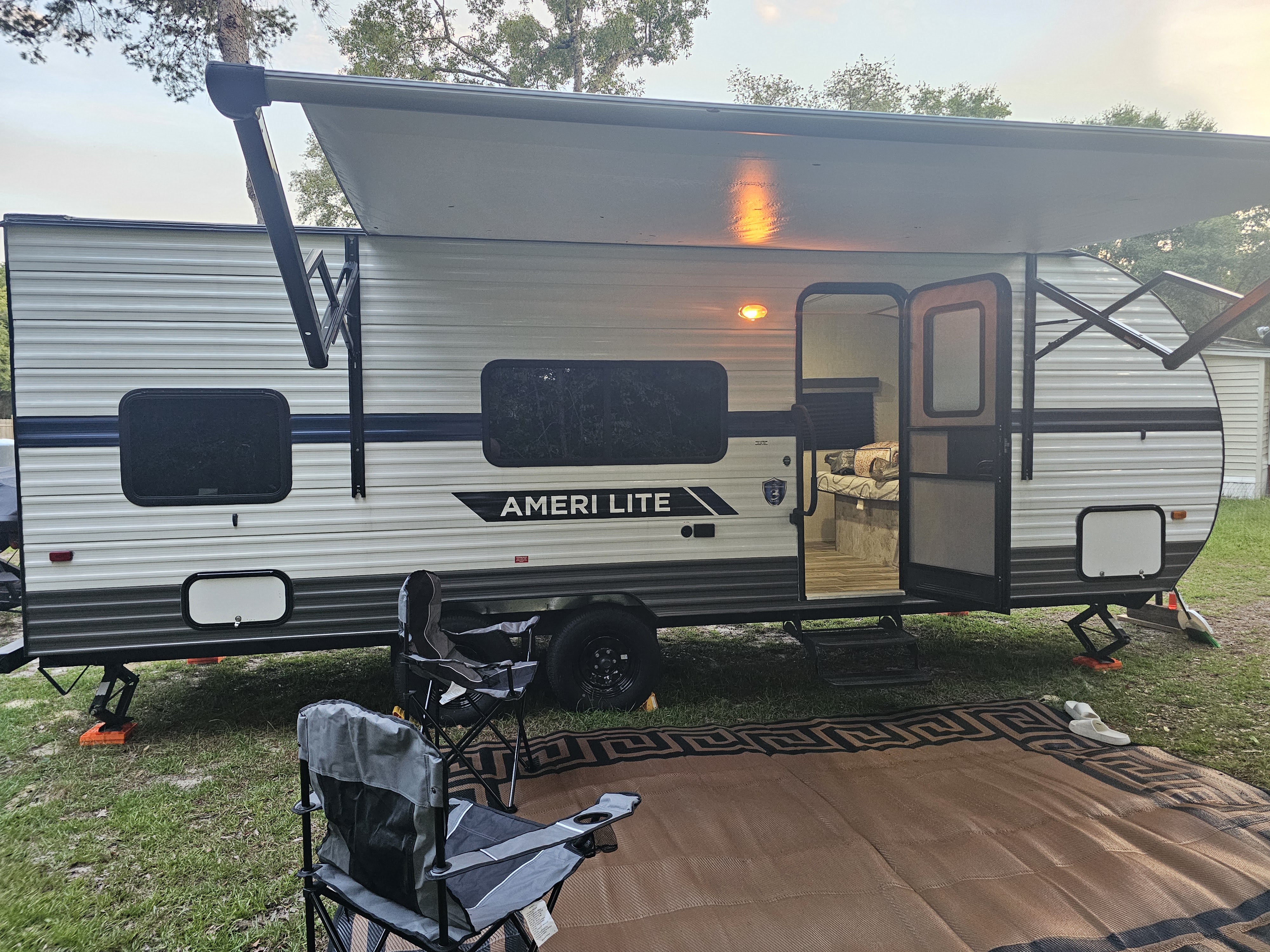 2022 Coachmen 248BH Camper Emalee