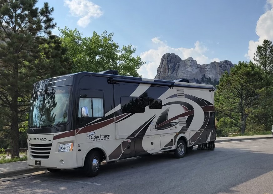 2018 Coachman Mirada 29FW