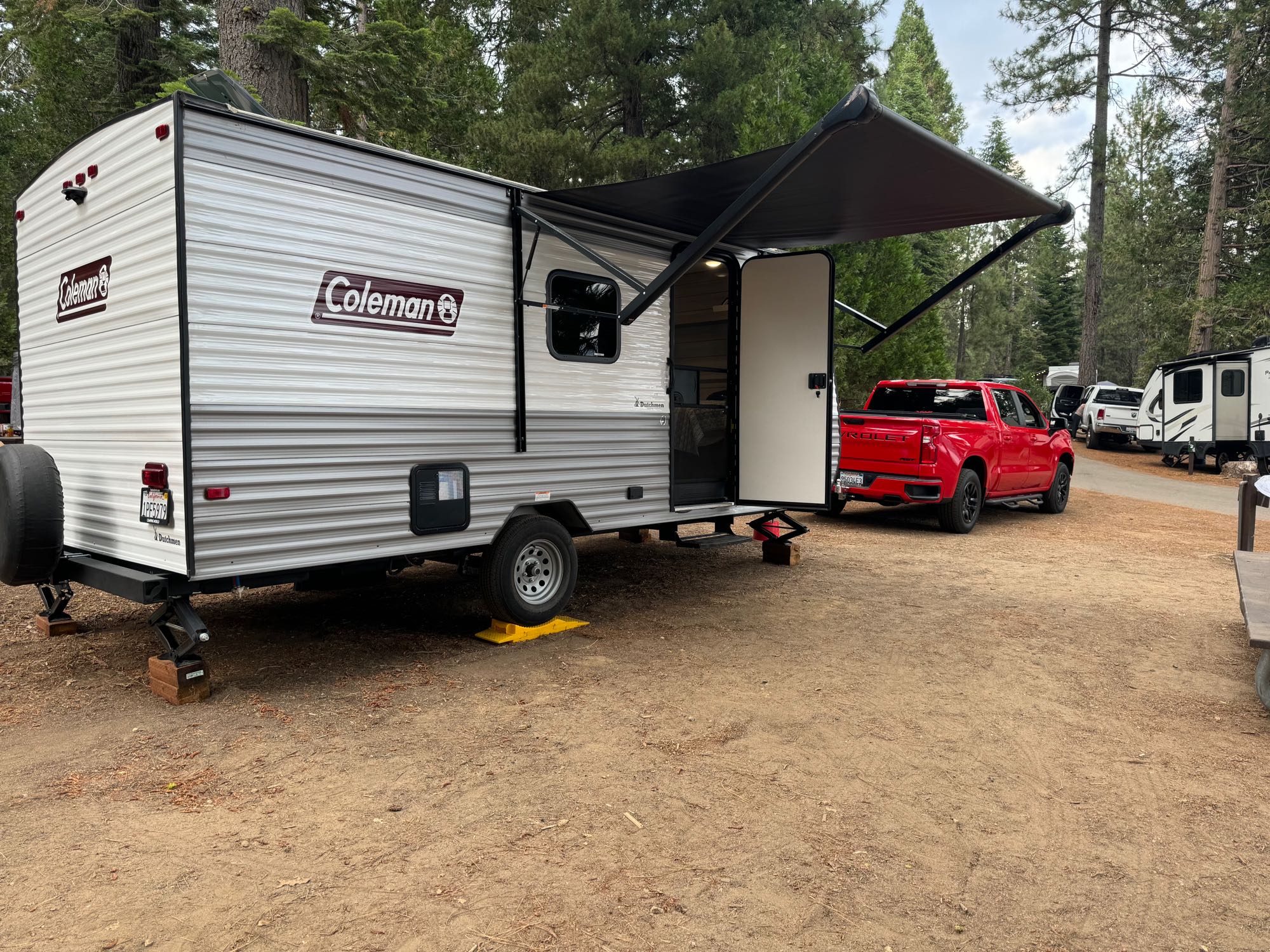 Easy Tow, Big Fun – Coleman 17B