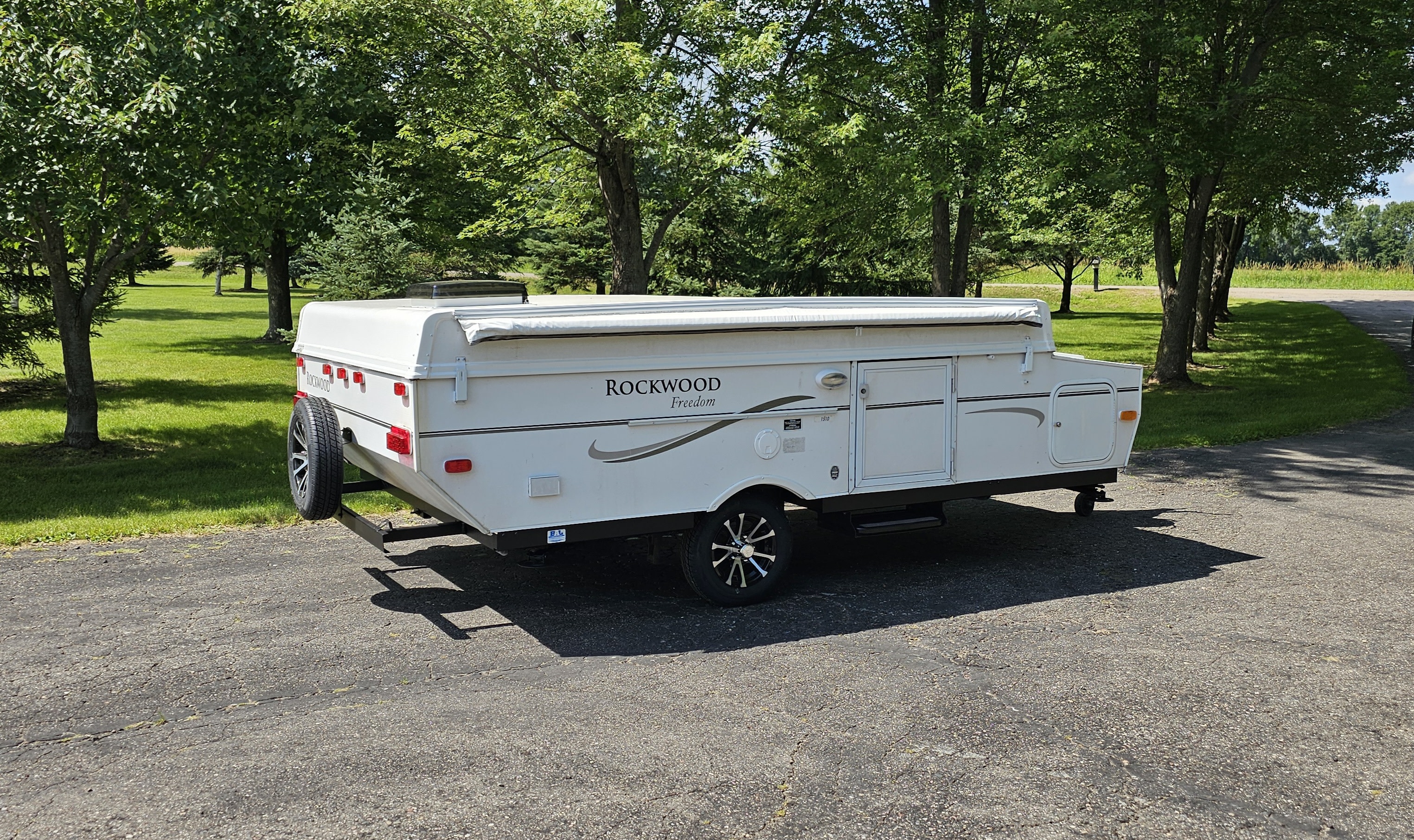 2008 Forest River RV Rockwood Freedom Series 1910