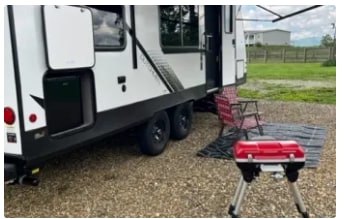 The Flower Bed - "Sunflower"  Delivery/Pu or Park/Offgrid got you covered !