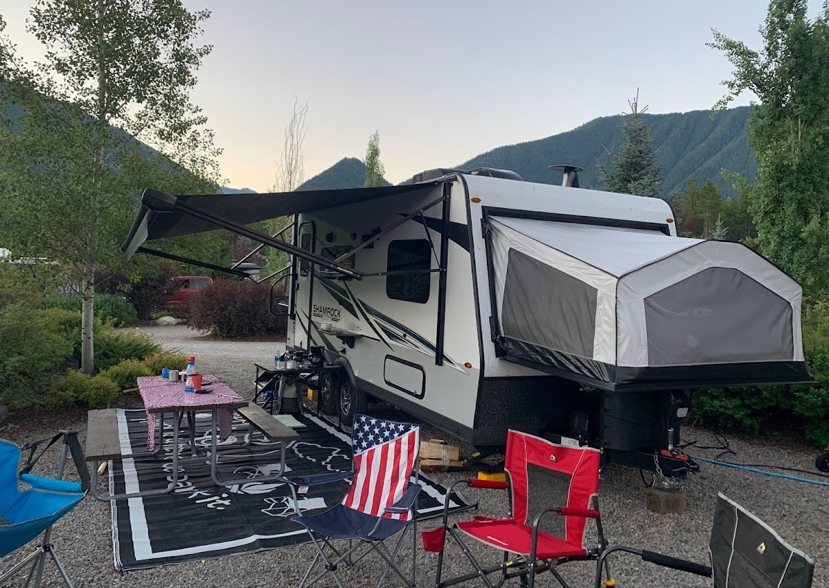 2022 Forest River Flagstaff Shamrock Travel trailer in Mound, MN