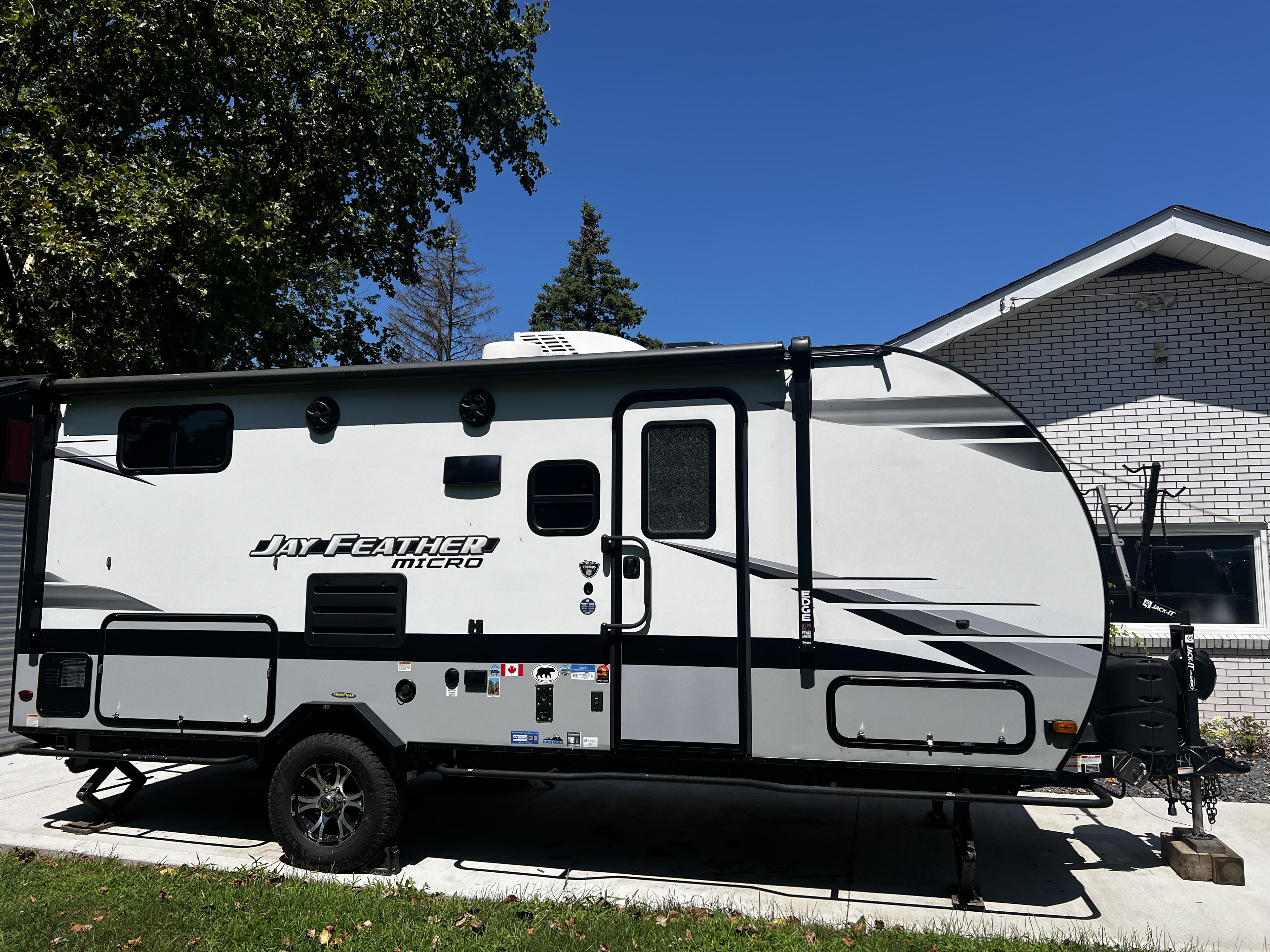 Mark's Jayco 199MBS Travel Trailer