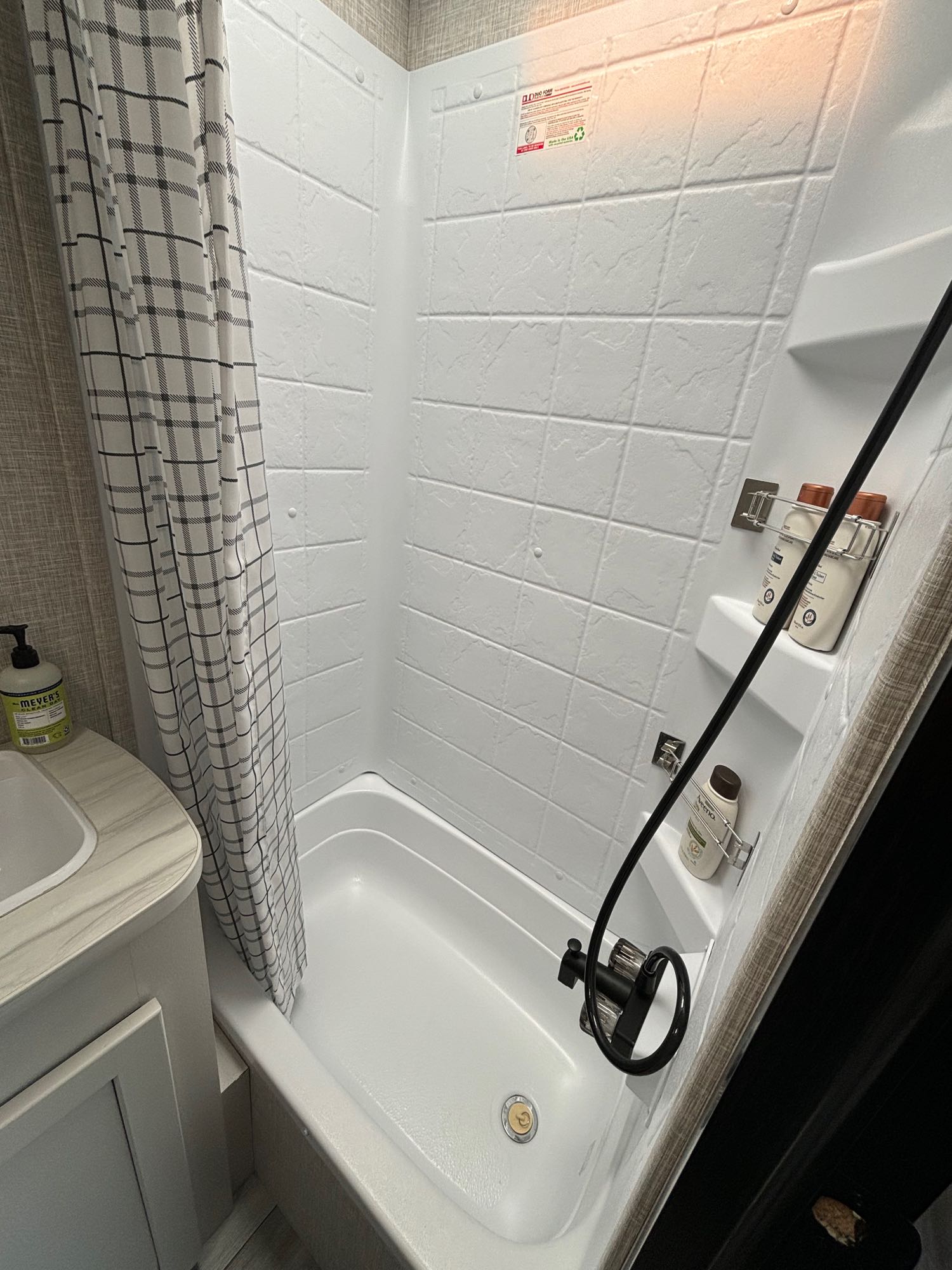 Travel trailer RV Rental 